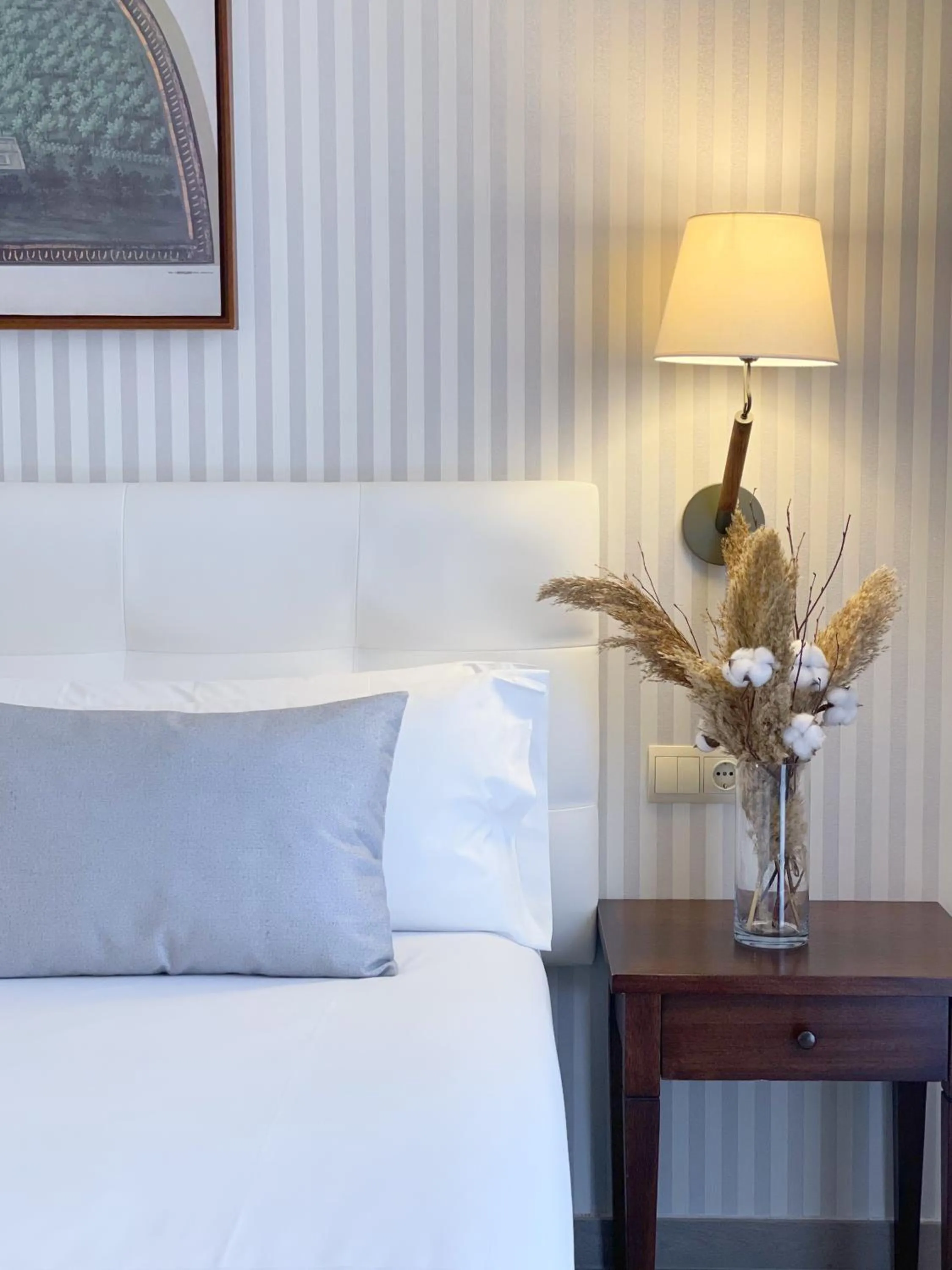 Bed in Hotel Fontanals Golf