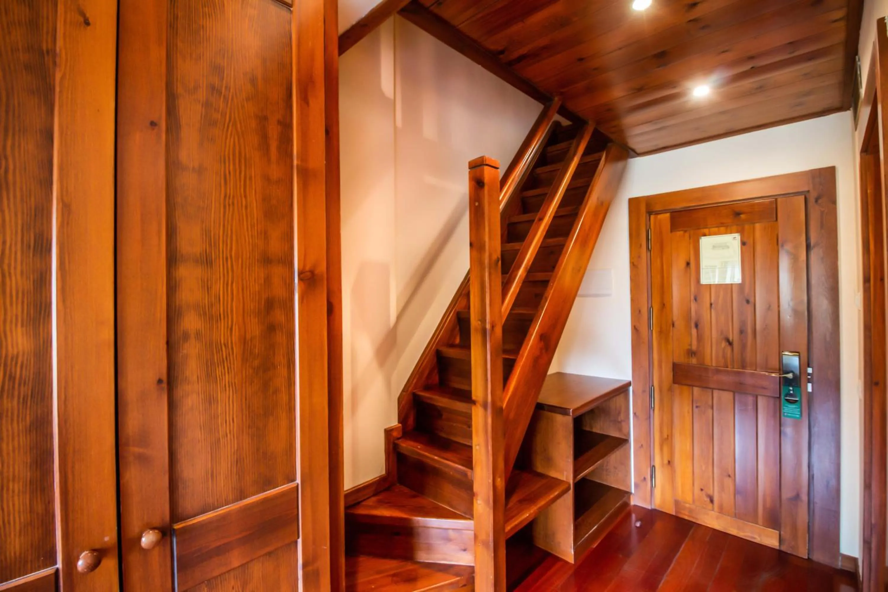 Decorative detail in Hotel Fontanals Golf