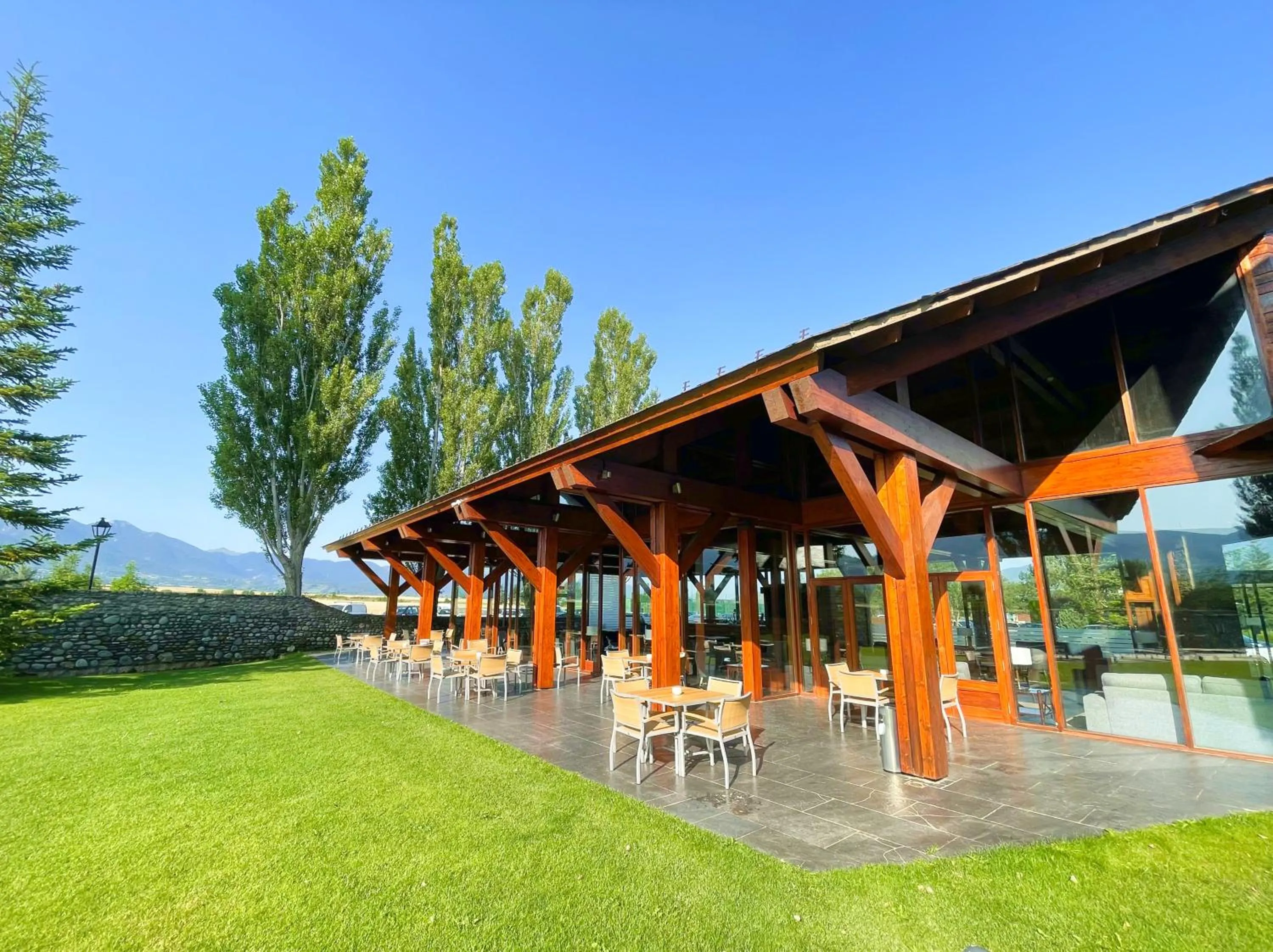 Property building in Hotel Fontanals Golf