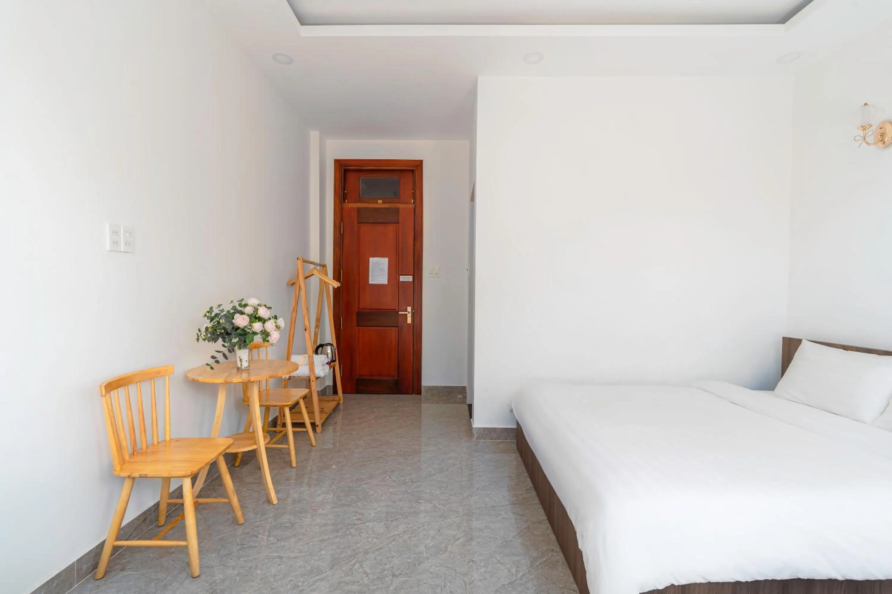 Bedroom, Bed in Nhat Minh Hotel Dalat