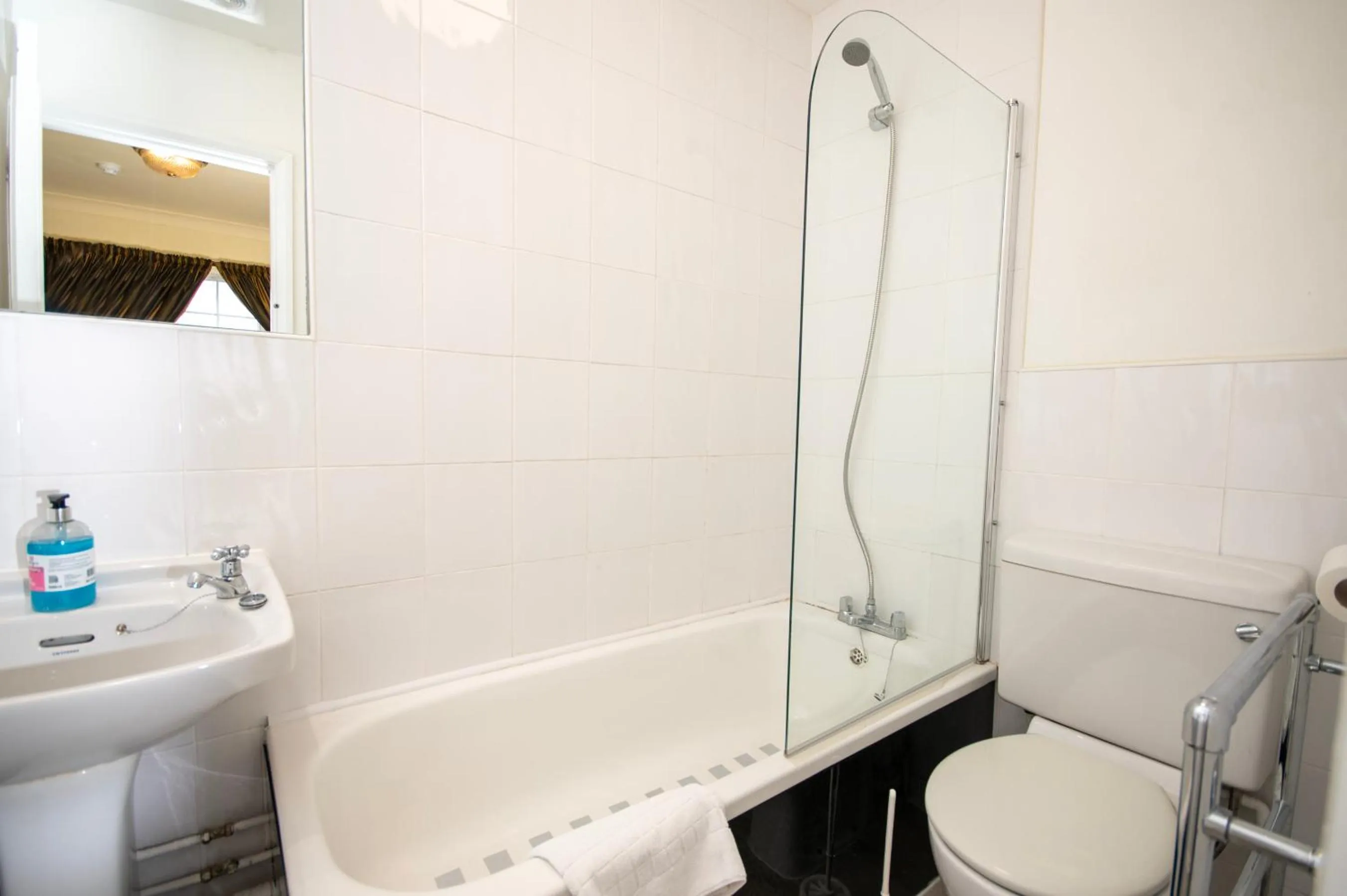 Shower in Northop Hall Country House Hotel