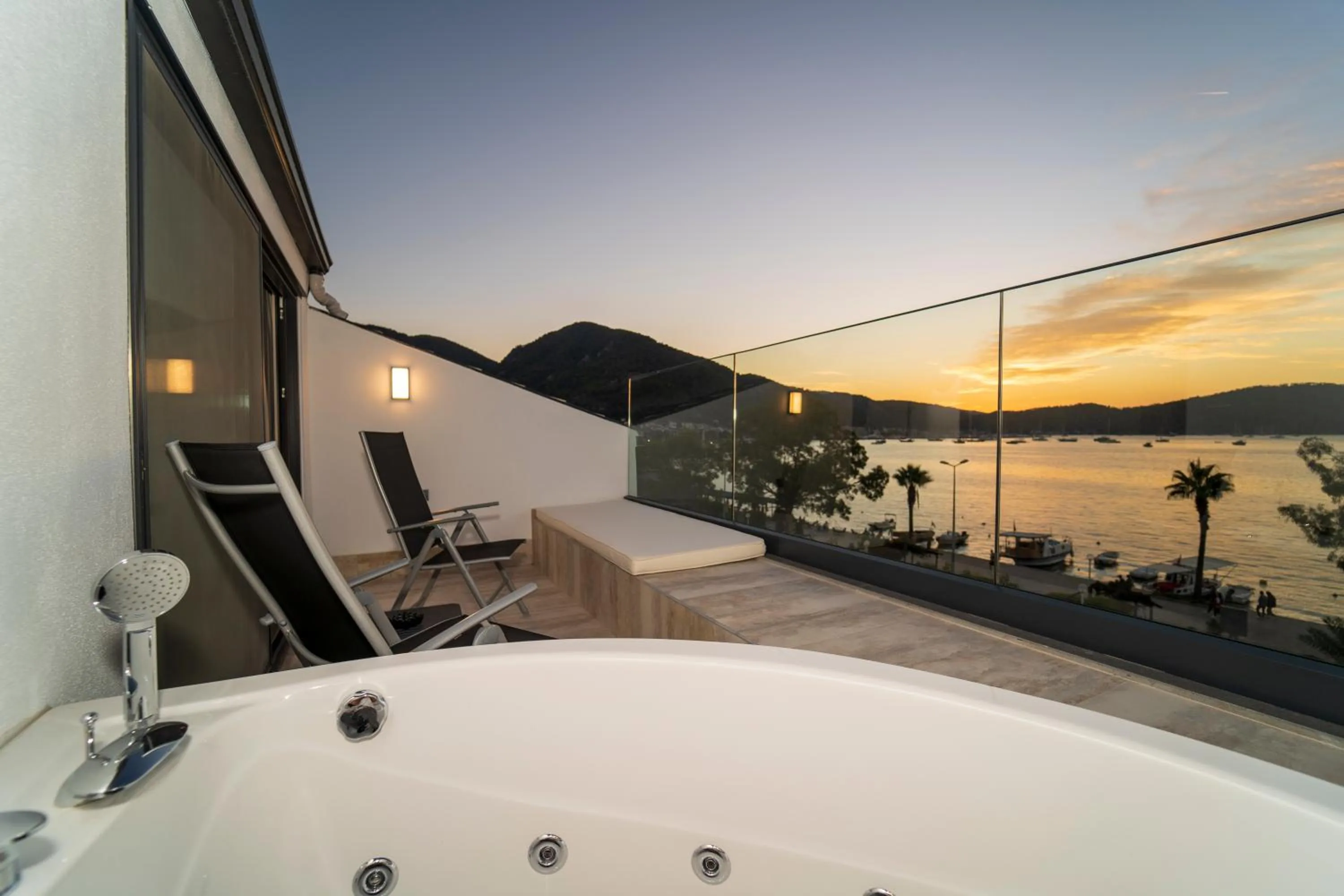 Hot Tub in Ansira Fethiye