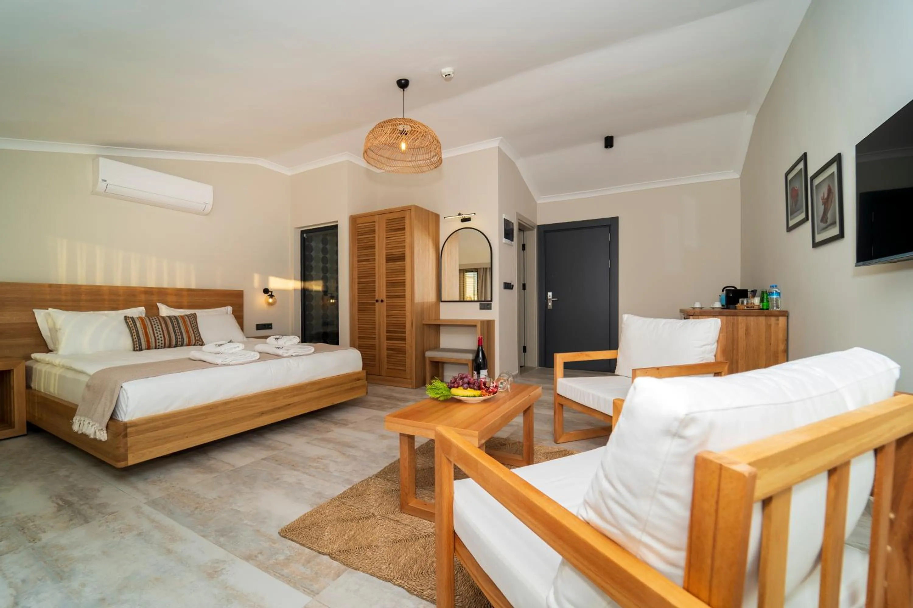 TV and multimedia, Bed in Ansira Fethiye