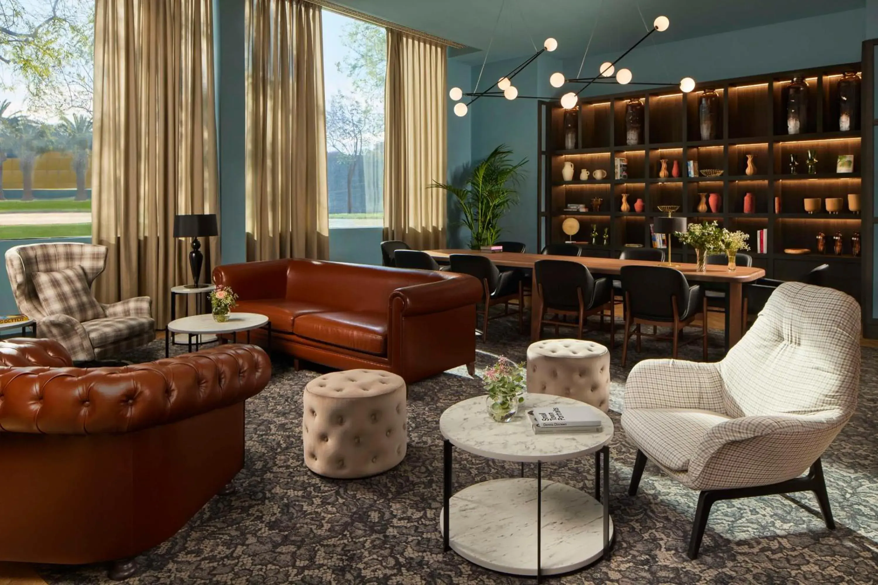 Lobby or reception in NH Alicante Lobby or reception in NH Alicante