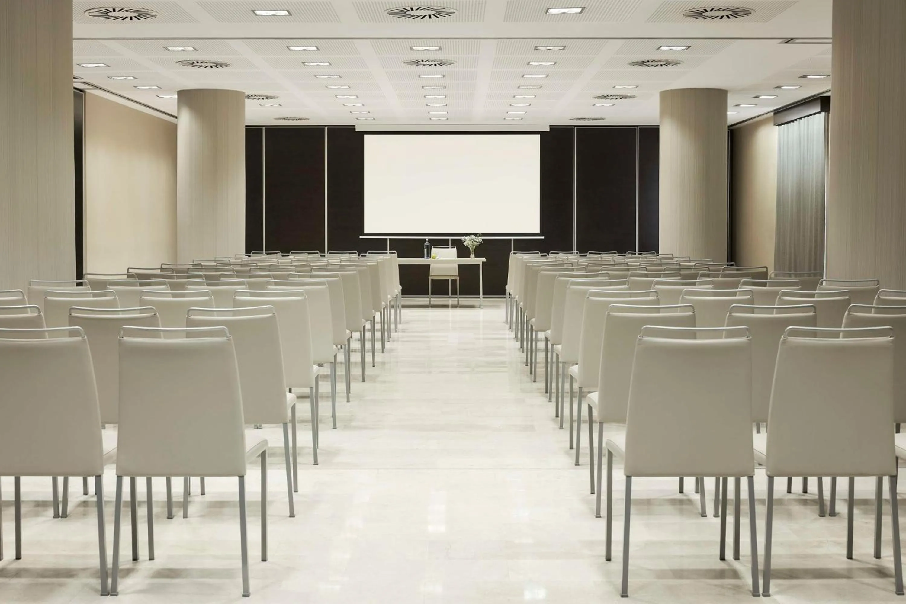 Meeting/conference room in NH Alicante