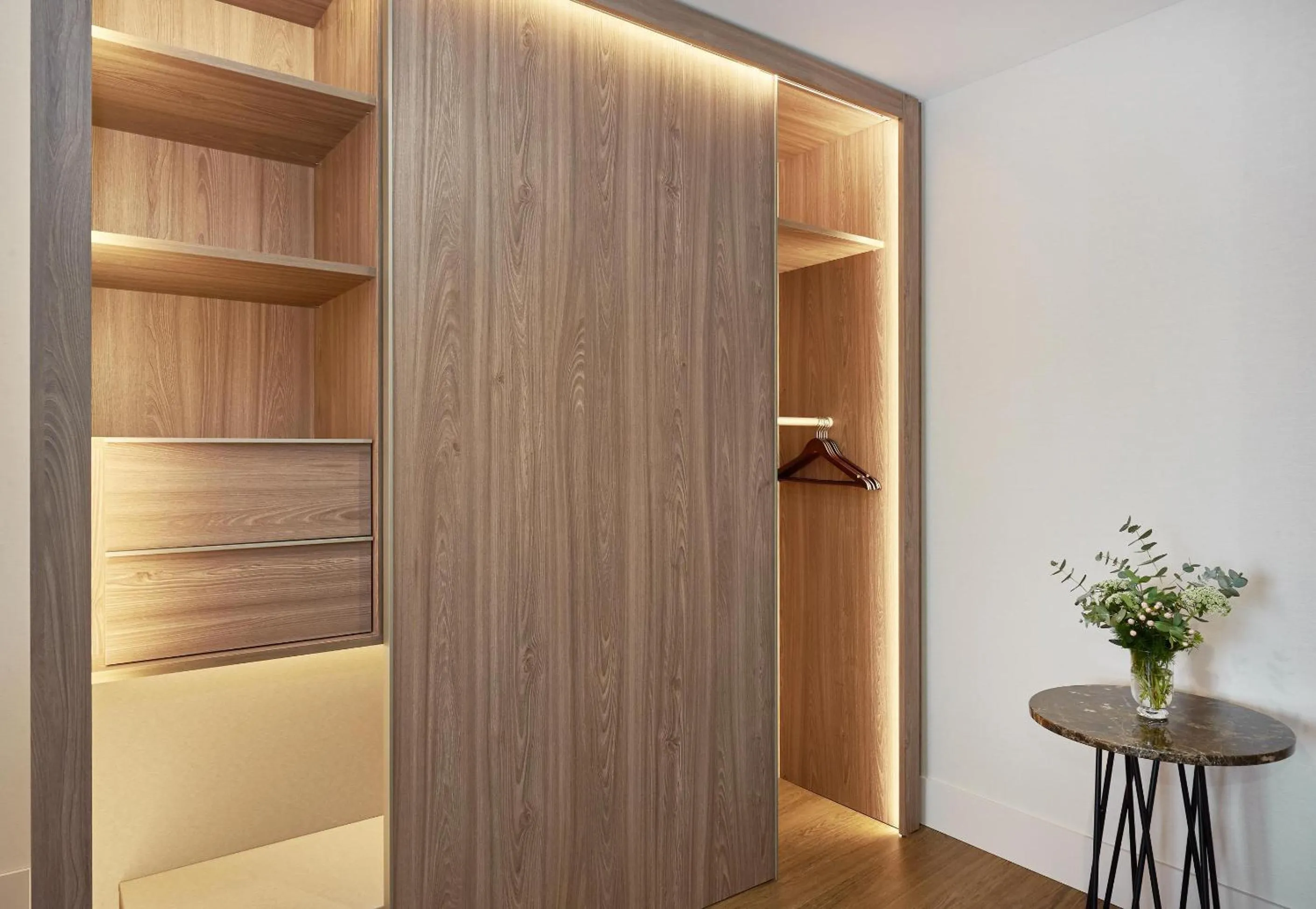 Bedroom in NH Alicante