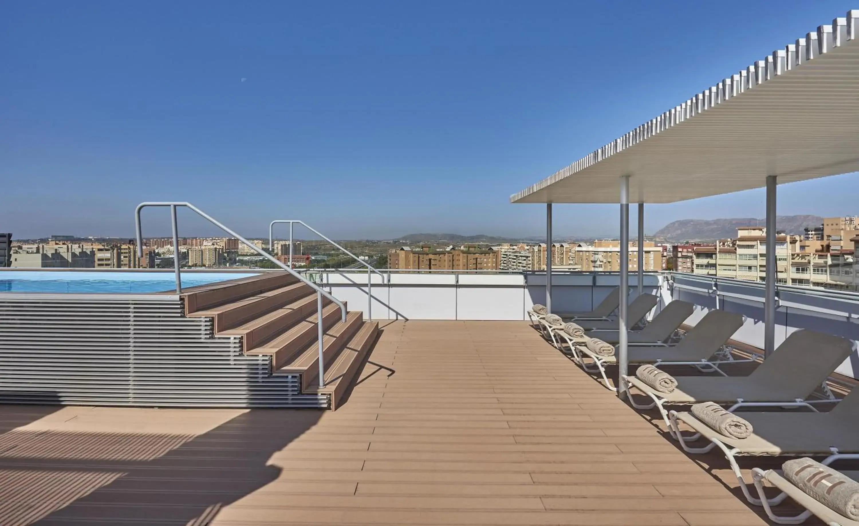 Pool view in NH Alicante Pool view in NH Alicante