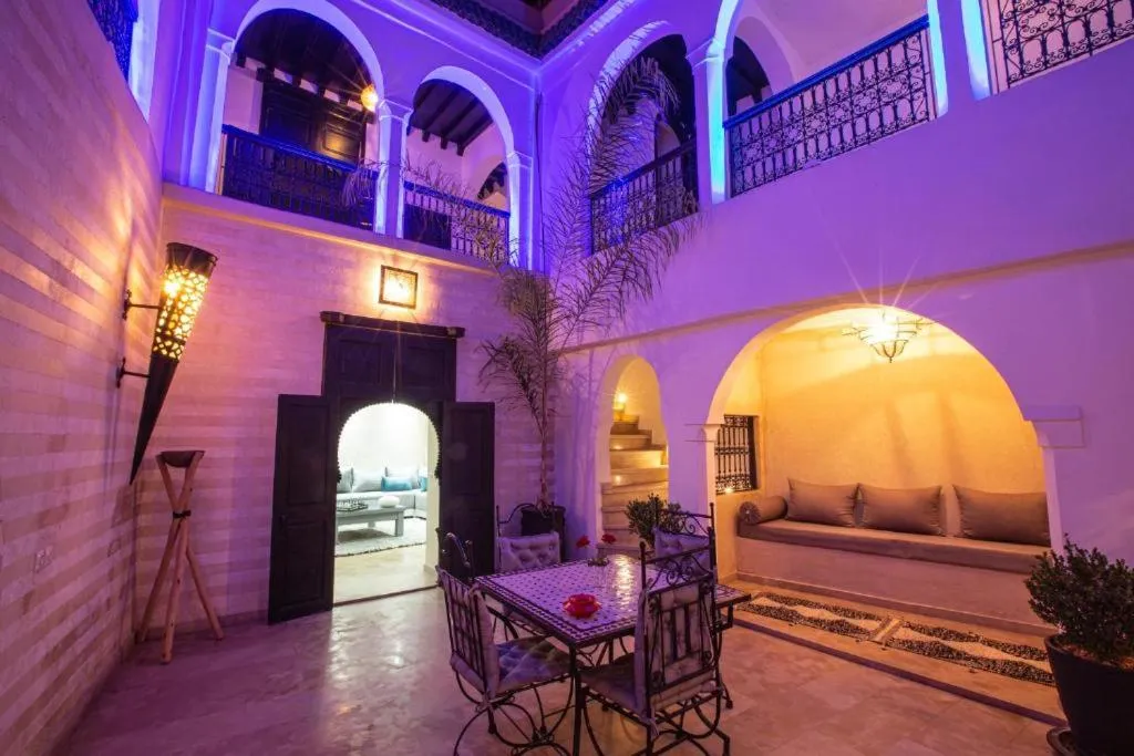 Property building in Riad RIM