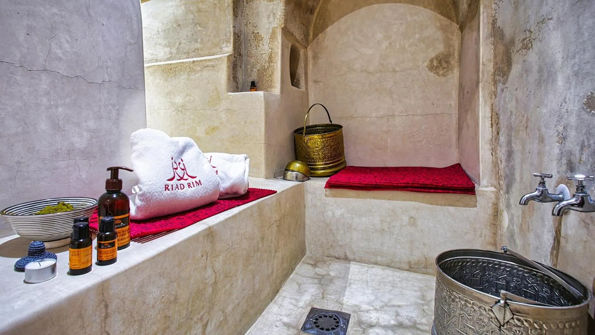 Steam room in Riad RIM