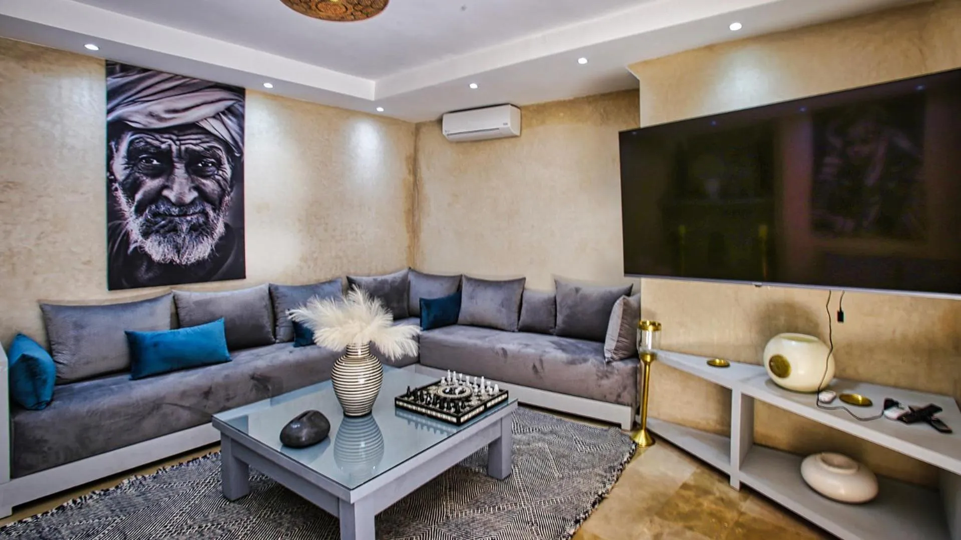 Communal lounge/ TV room in Riad RIM