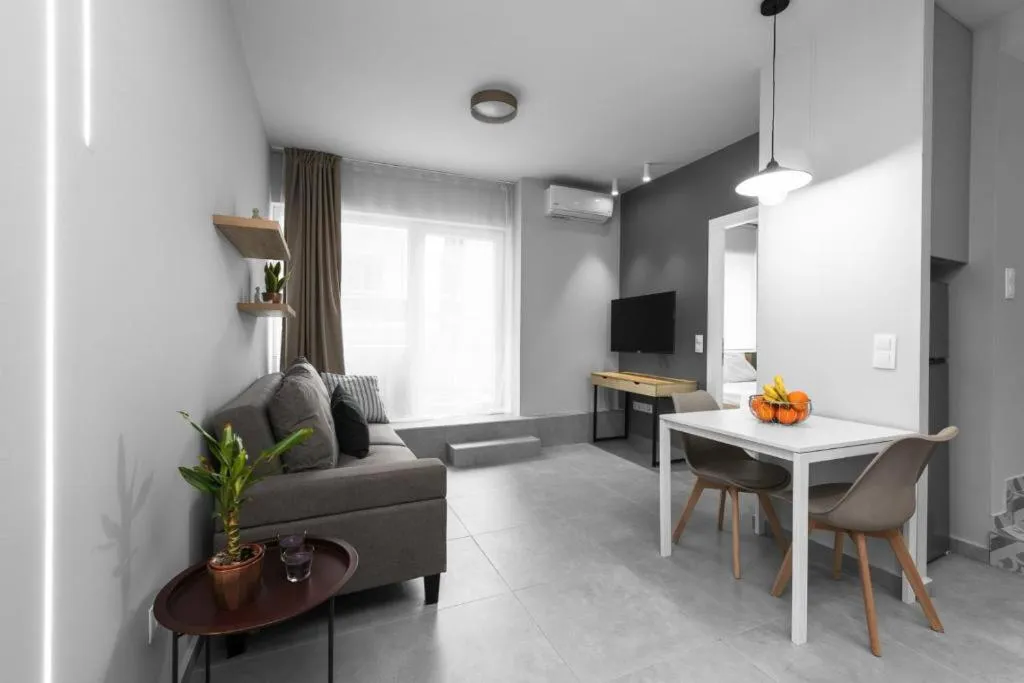 Living room in Big Apple, Nilie Hospitality MGMT