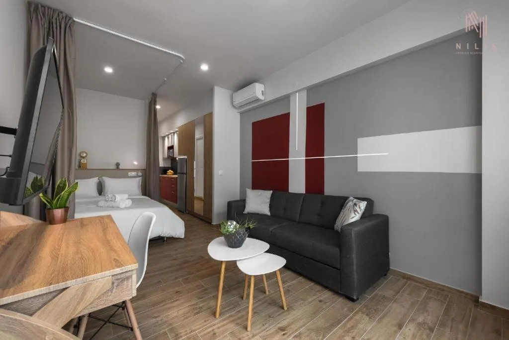 TV and multimedia, Bed in Big Apple, Nilie Hospitality MGMT