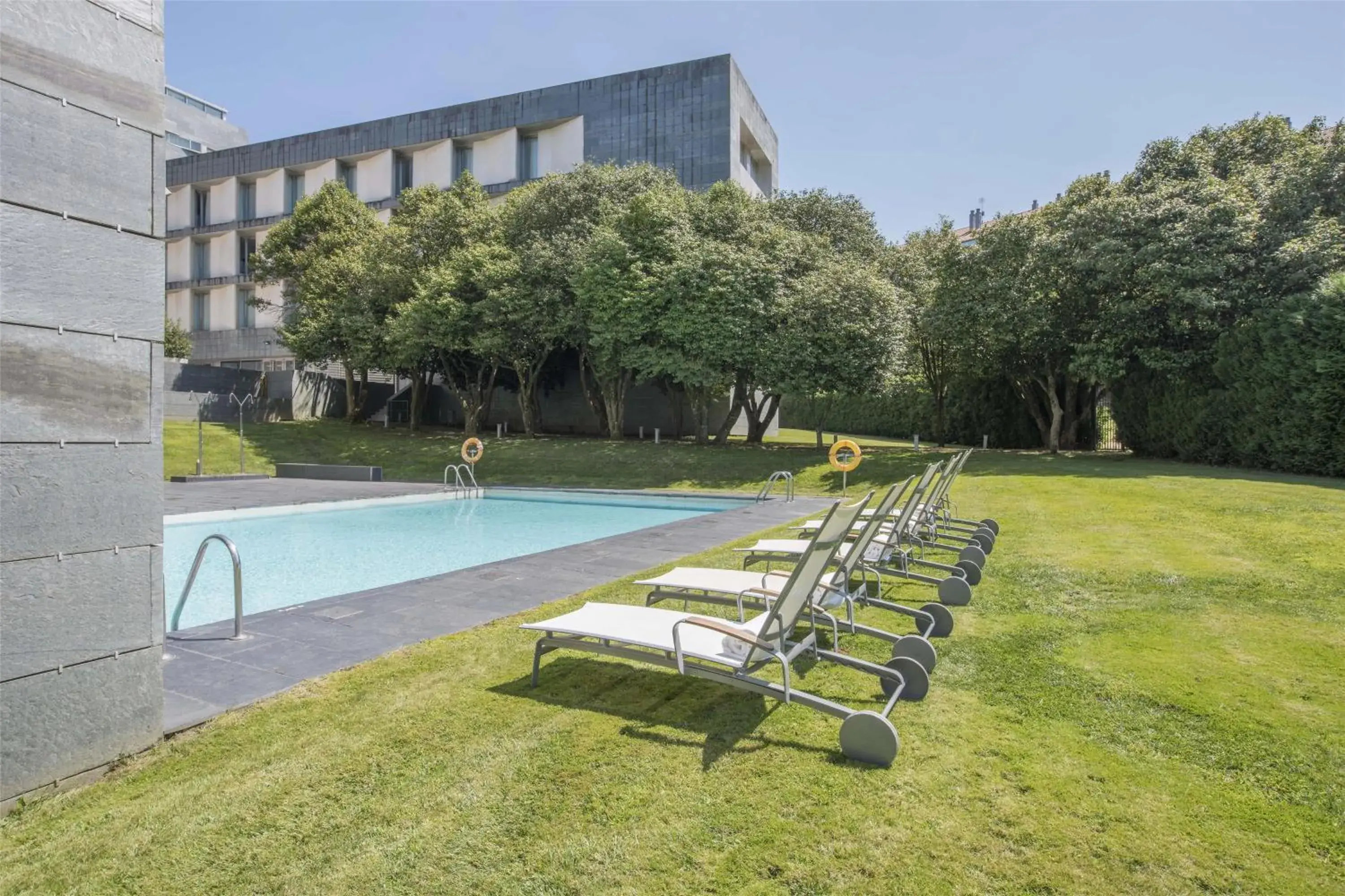 Pool view in NH Collection Santiago de Compostela Pool view in NH Collection Santiago de Compostela