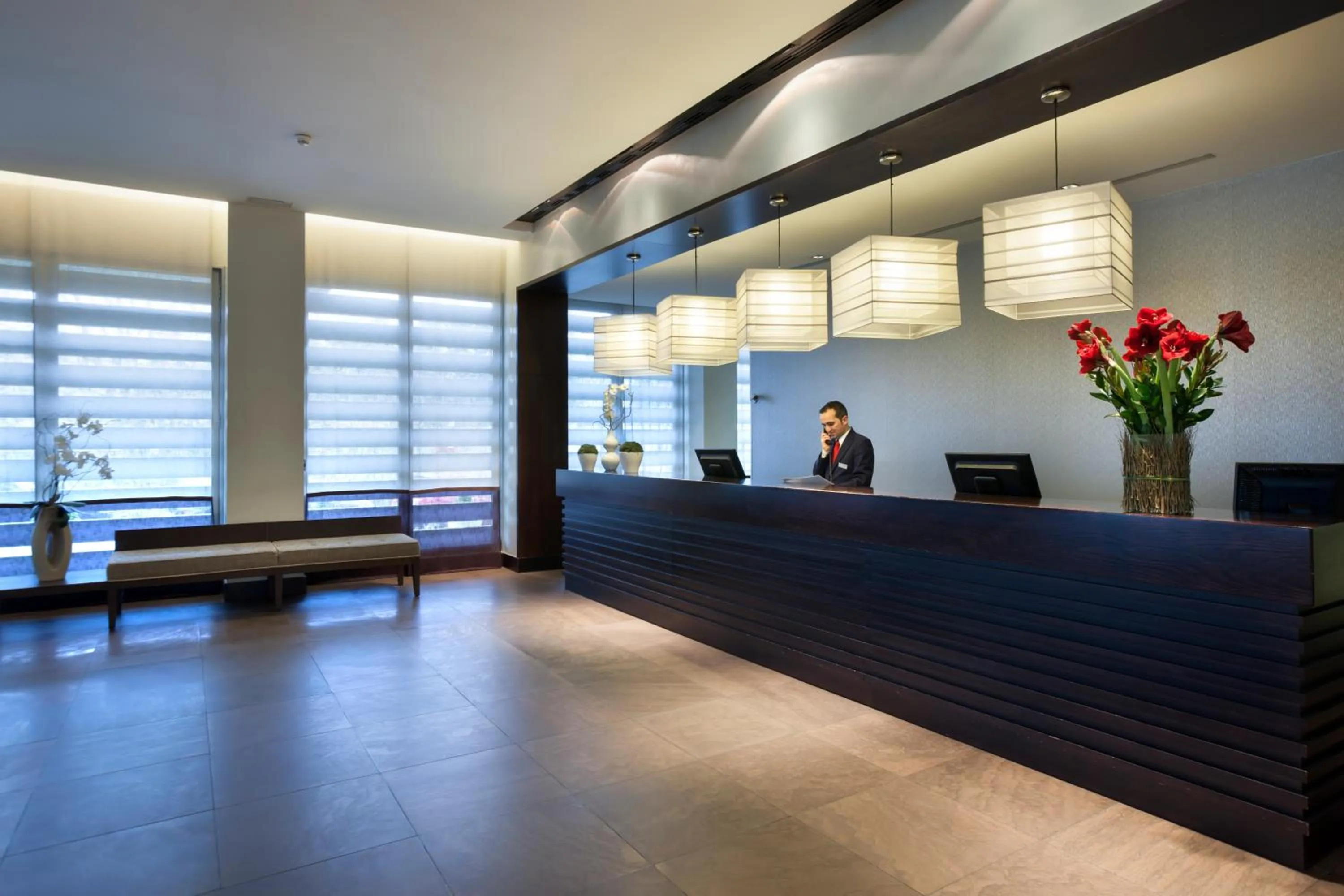 Lobby or reception in NH Collection Santiago de Compostela