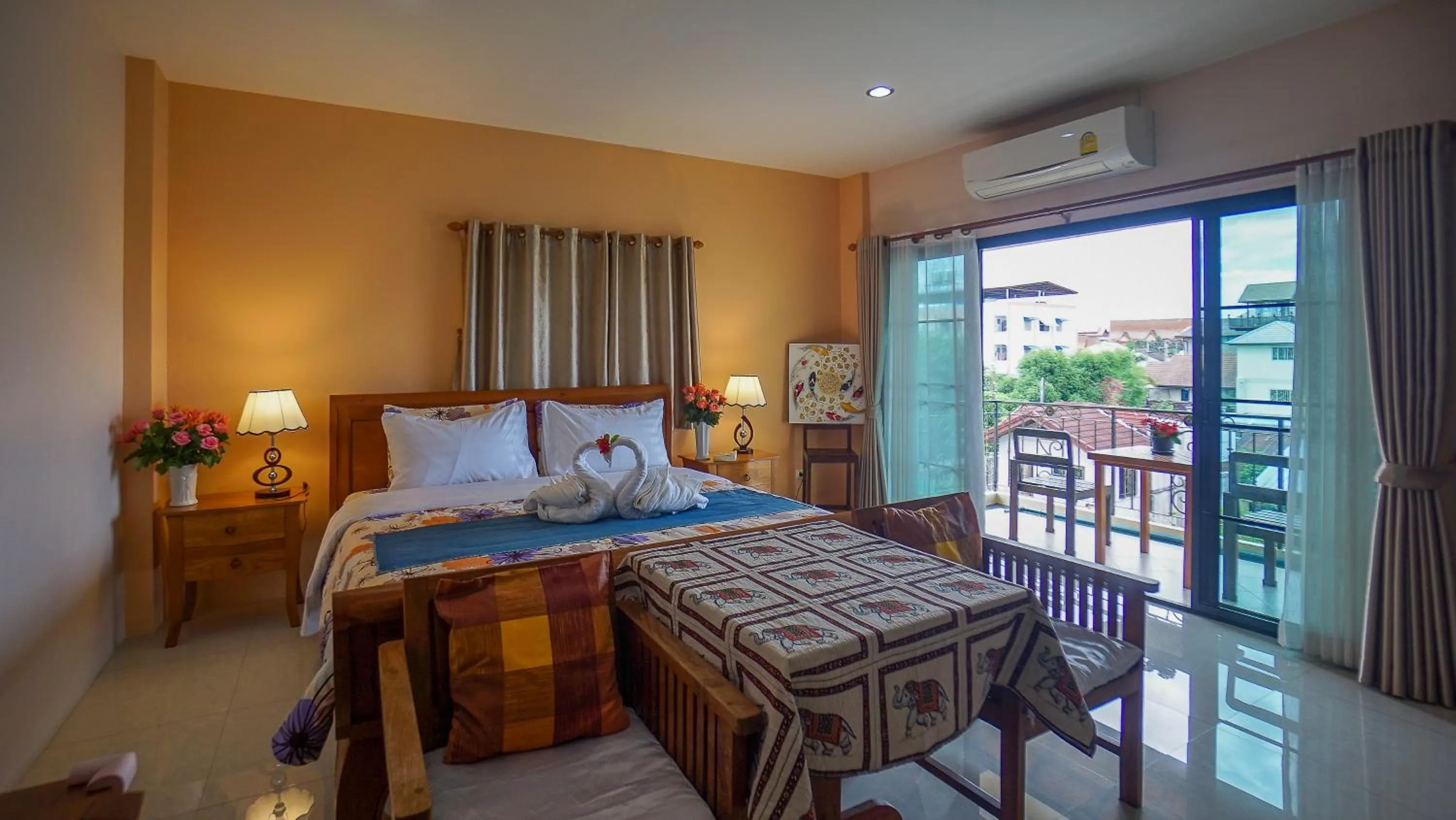 Bedroom, Bed in Laph Kham House