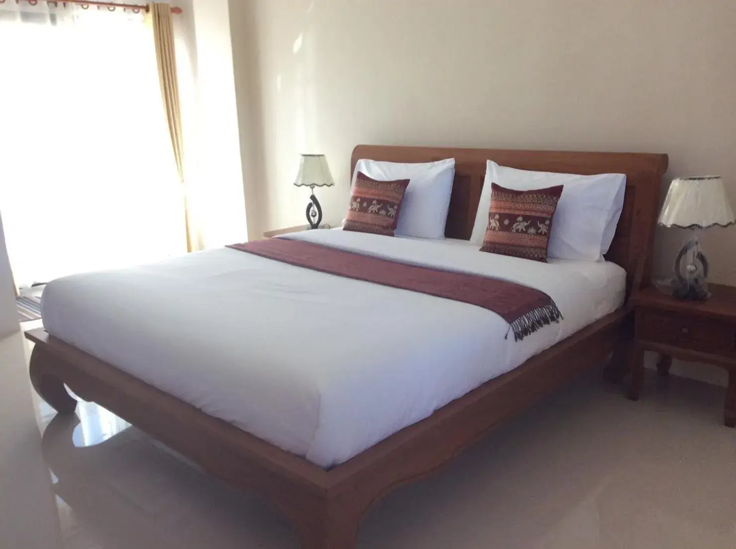 Double Room with Balcony in Laph Kham House Double Room with Balcony in Laph Kham House