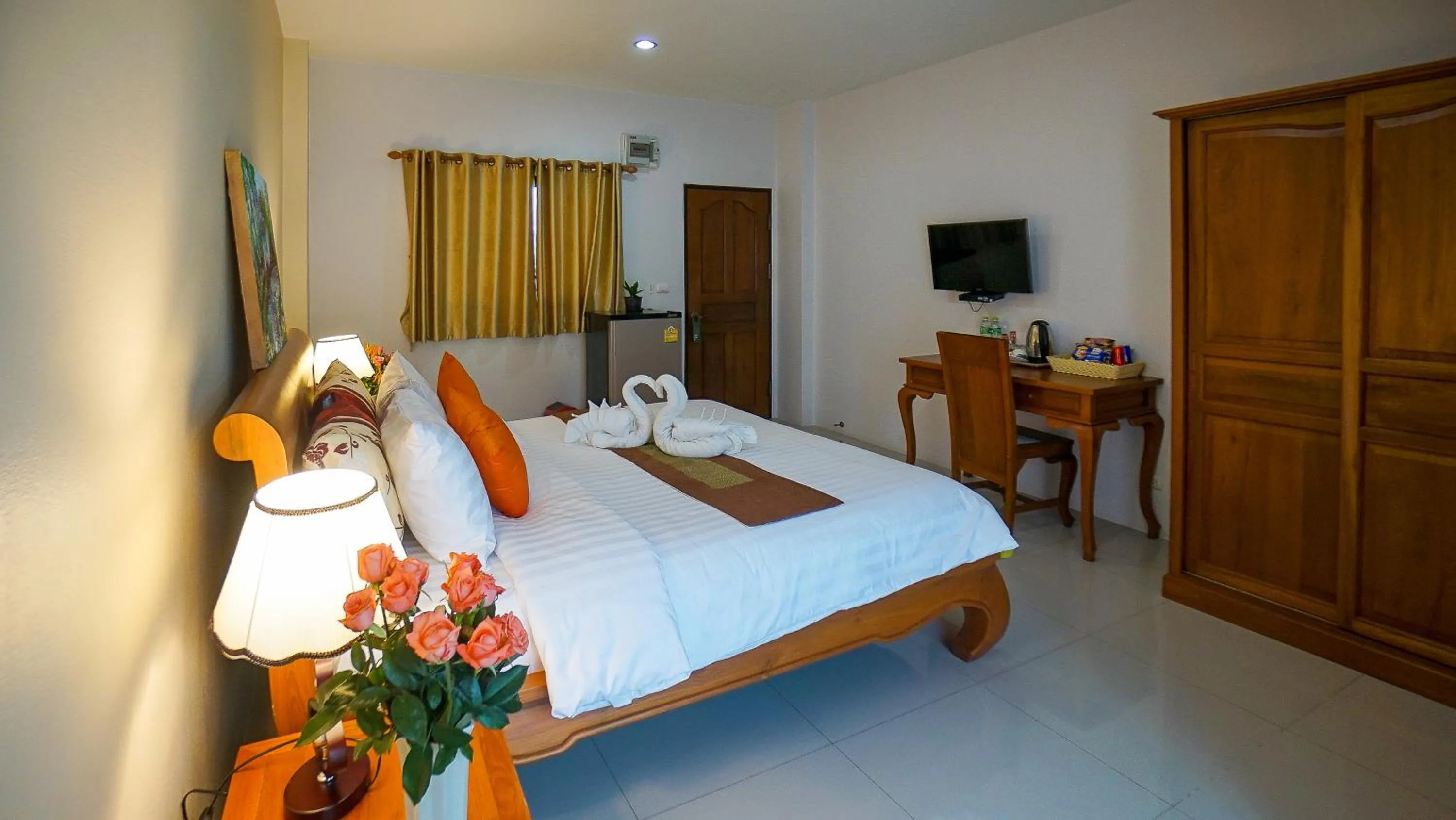 Restaurant/places to eat, Bed in Laph Kham House
