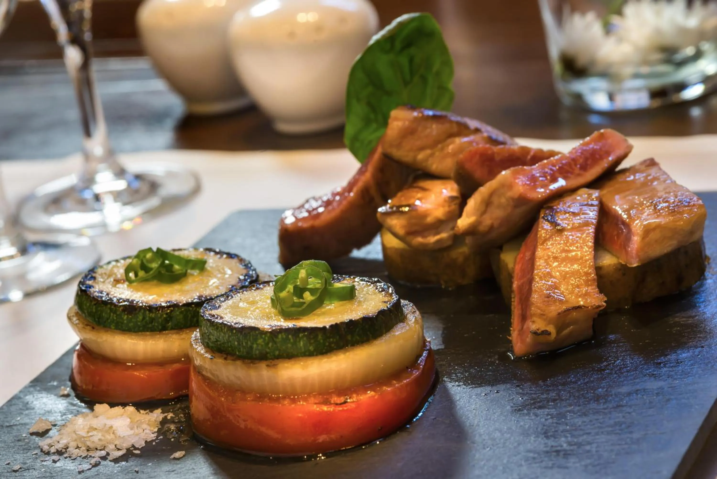 Restaurant/places to eat in NH Collection León Plaza Mayor