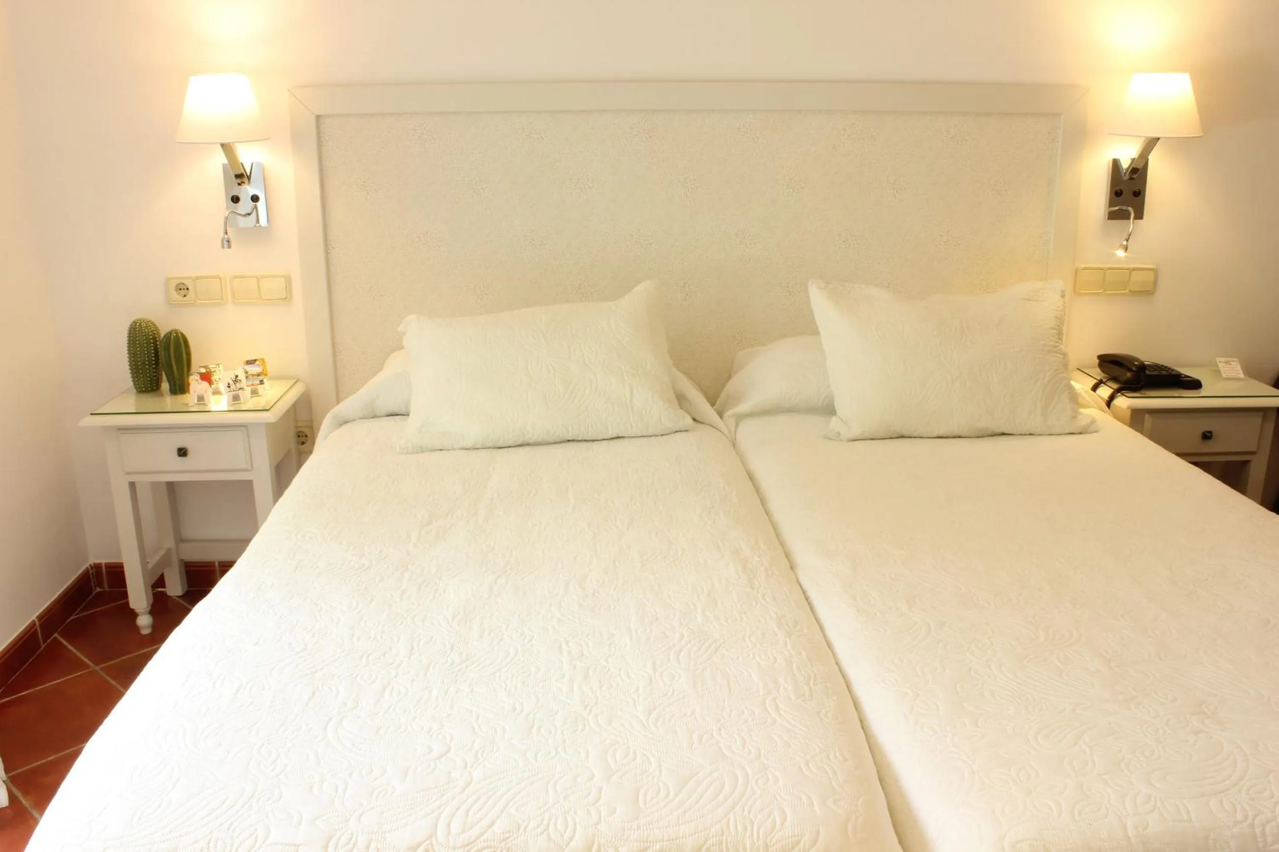 Bedroom, Bed in Hotel Malaga Picasso