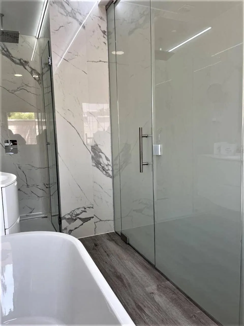 Shower in Hotel Malaga Picasso