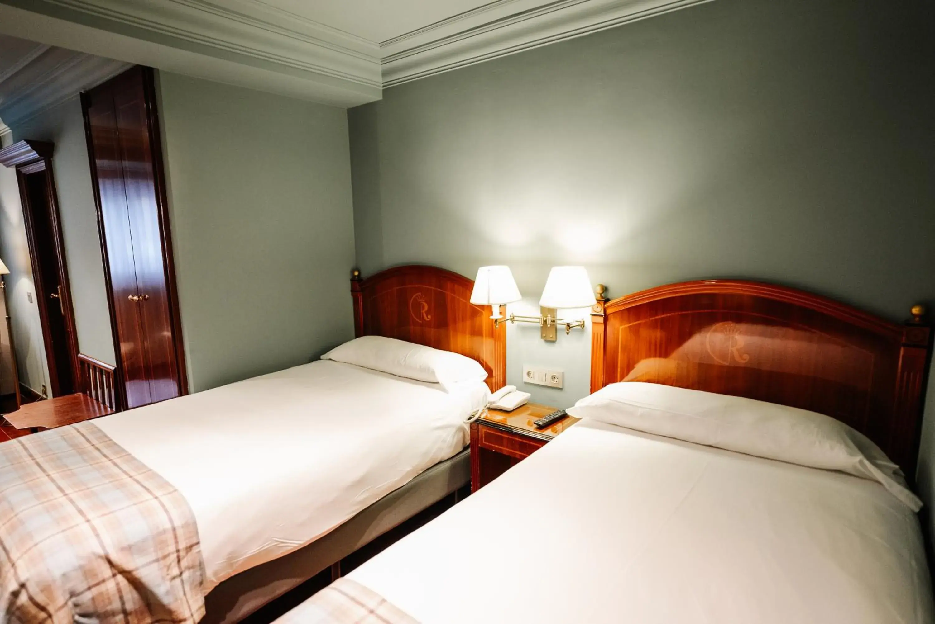 Bed in RICE Reyes Católicos Bed in RICE Reyes Católicos