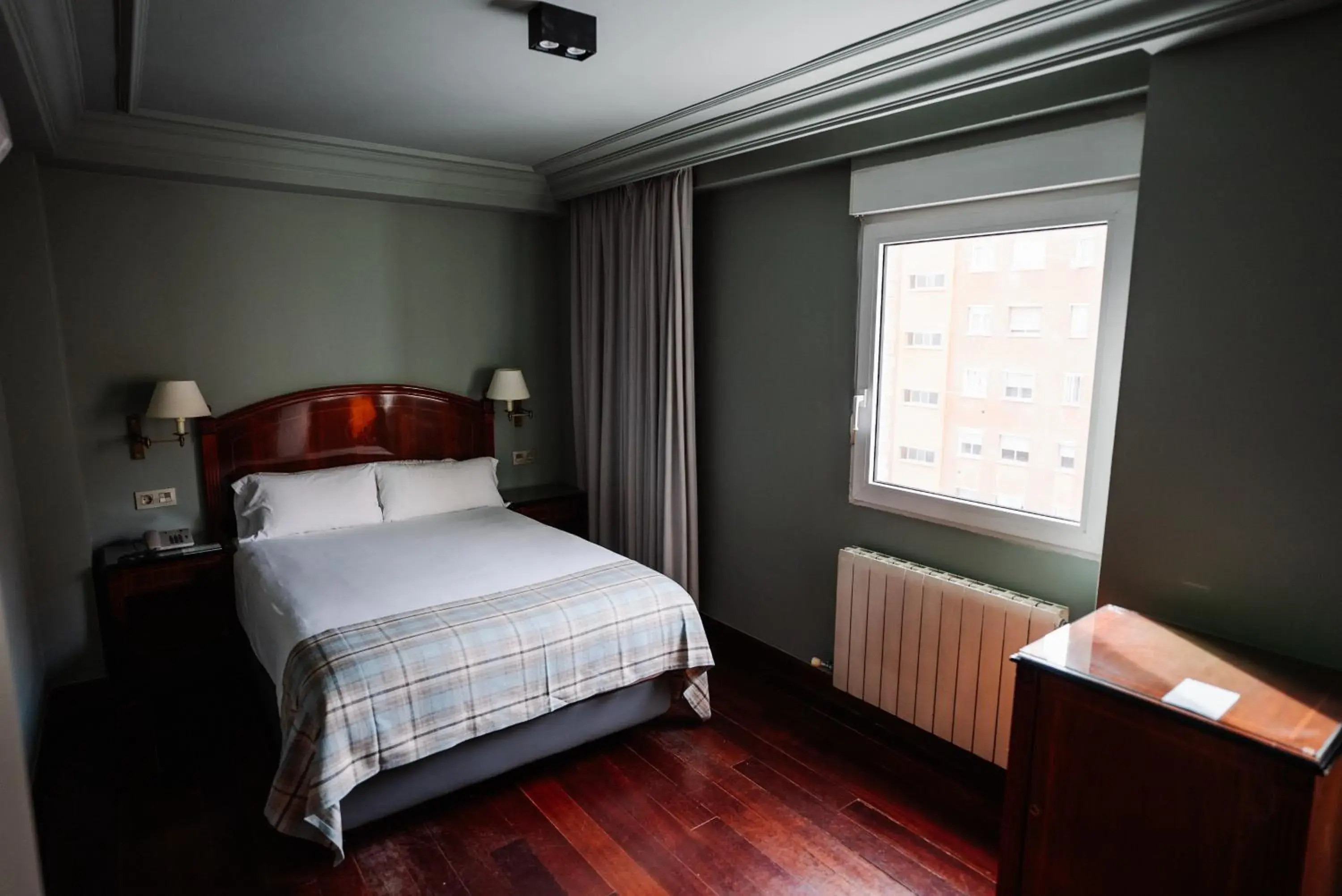 Bed in RICE Reyes Católicos Bed in RICE Reyes Católicos