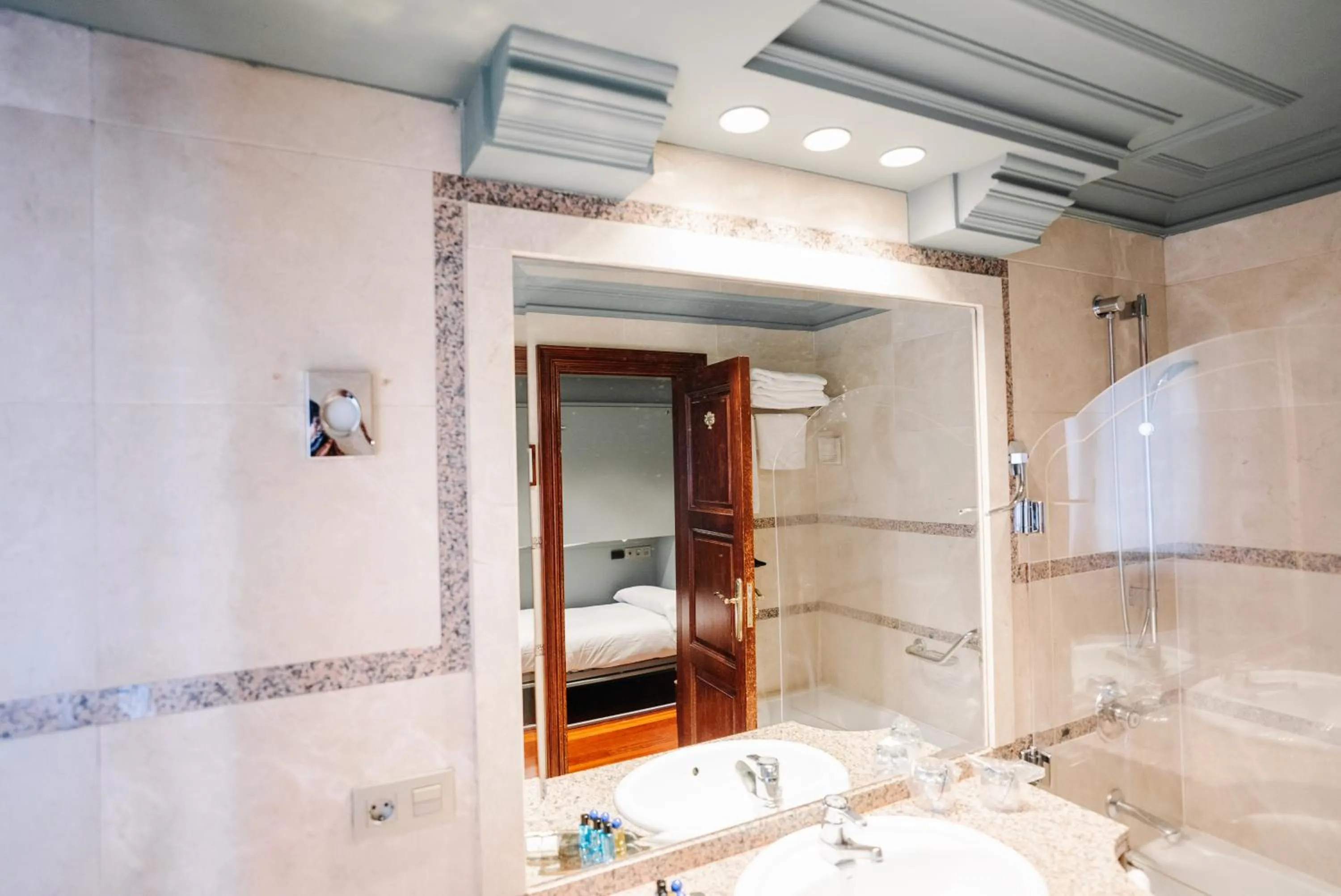 RICE Reyes Católicos