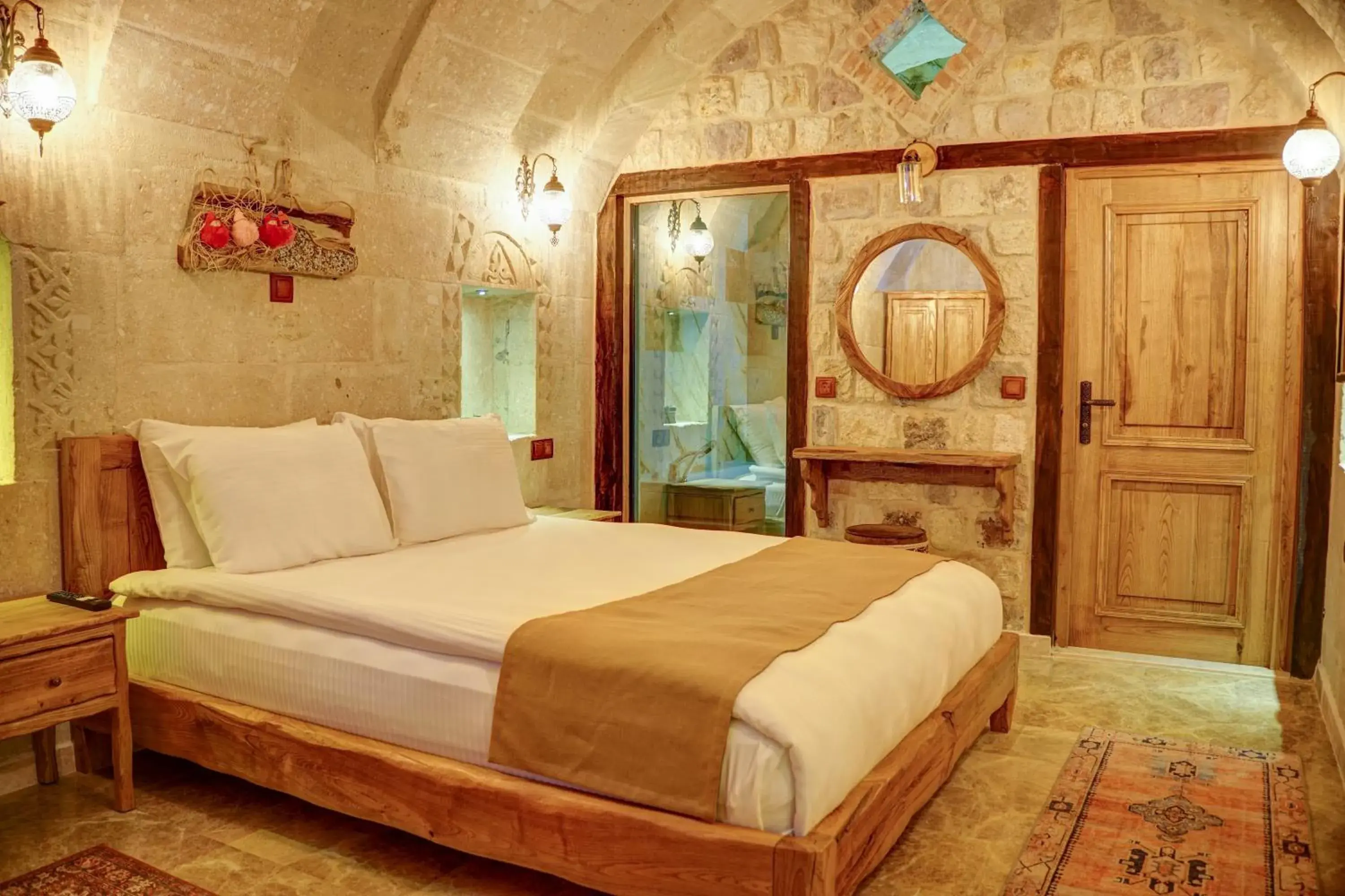 Deluxe Suite with Spa Bath in The Calypso Cave Deluxe Suite with Spa Bath in The Calypso Cave