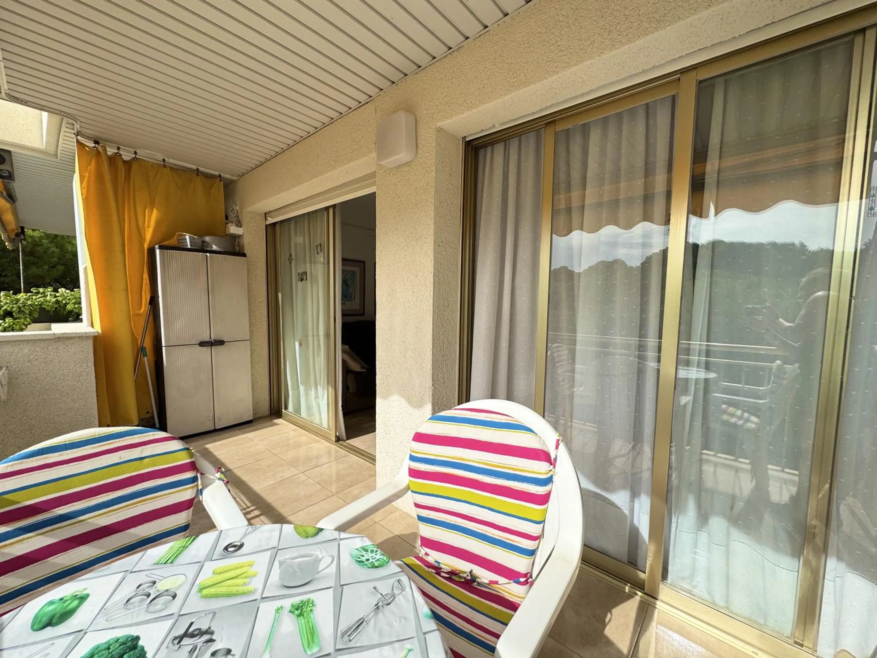 Apartsalou Penedes