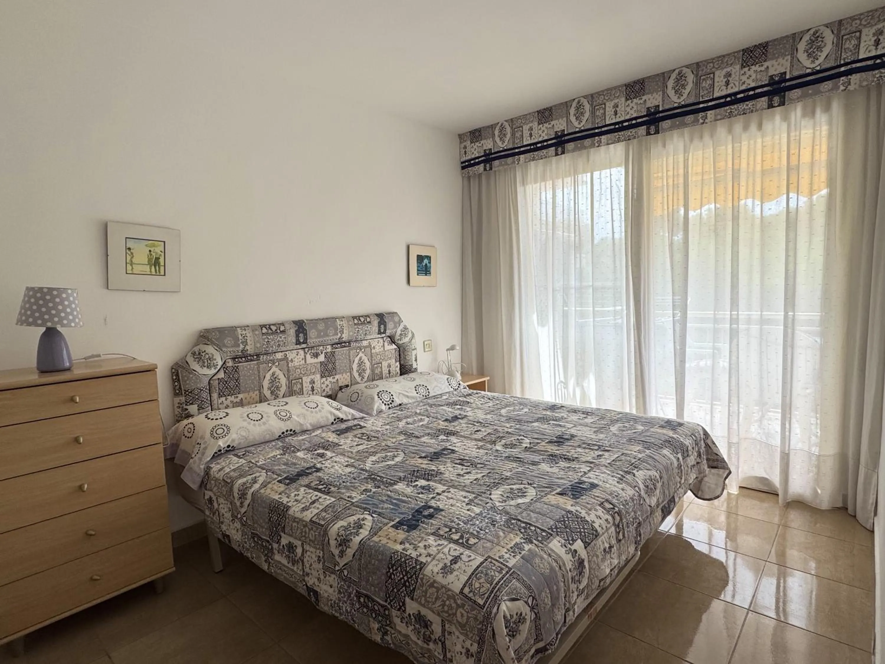 Bed in Apartsalou Penedes