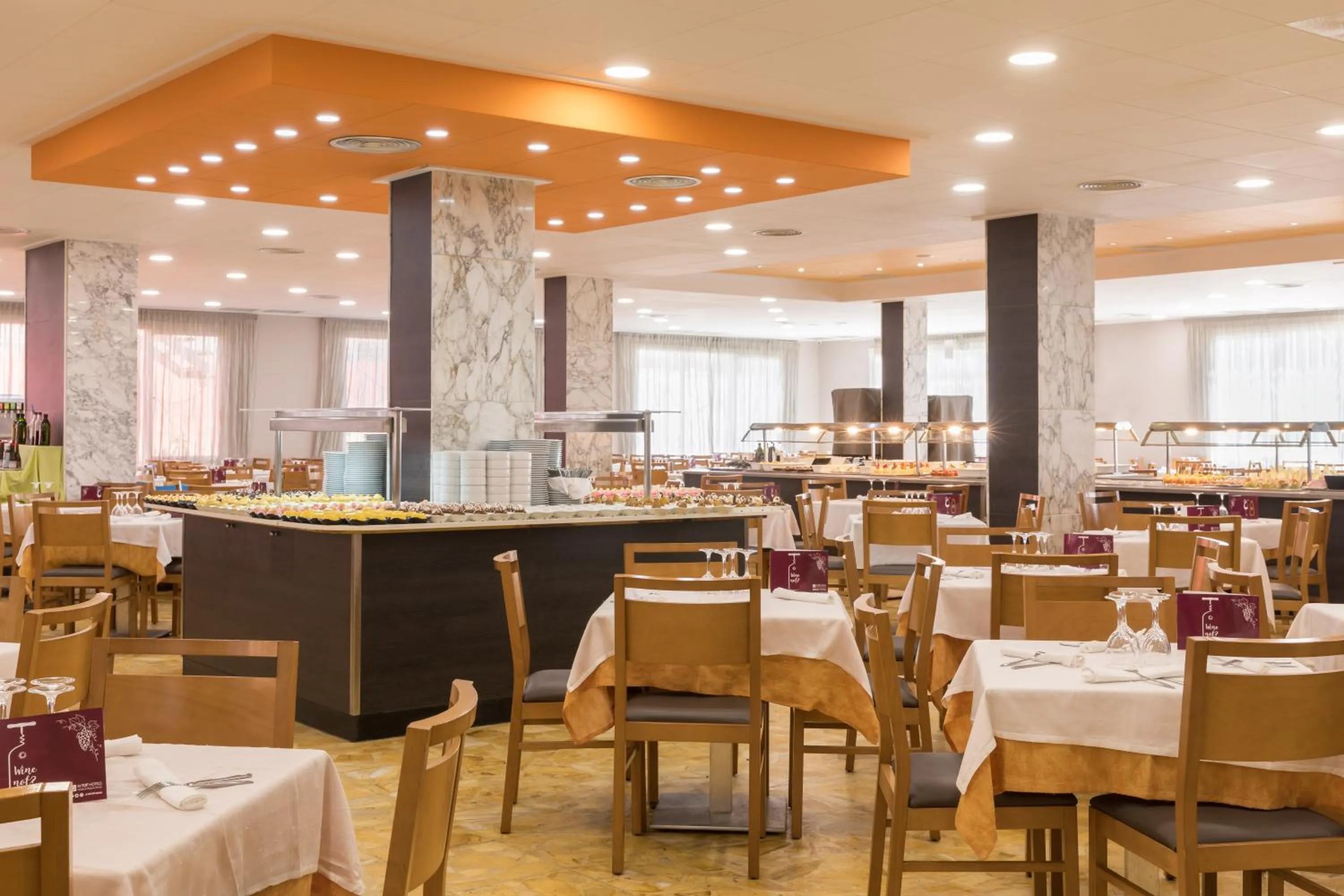 Restaurant/places to eat in htop Olympic #htopEnjoy