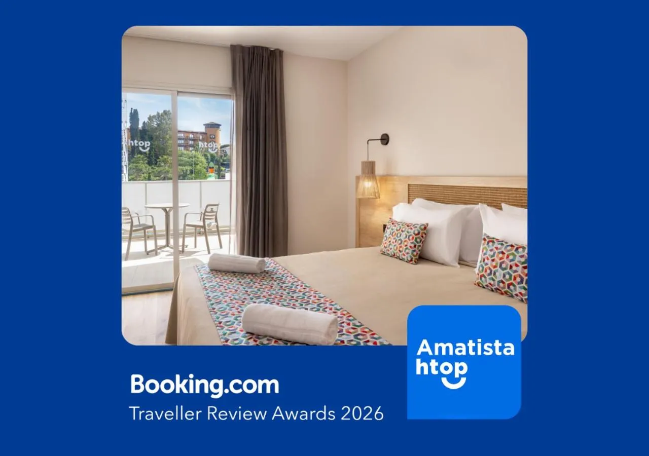 Pool view, Bed in htop Amatista #htopBliss