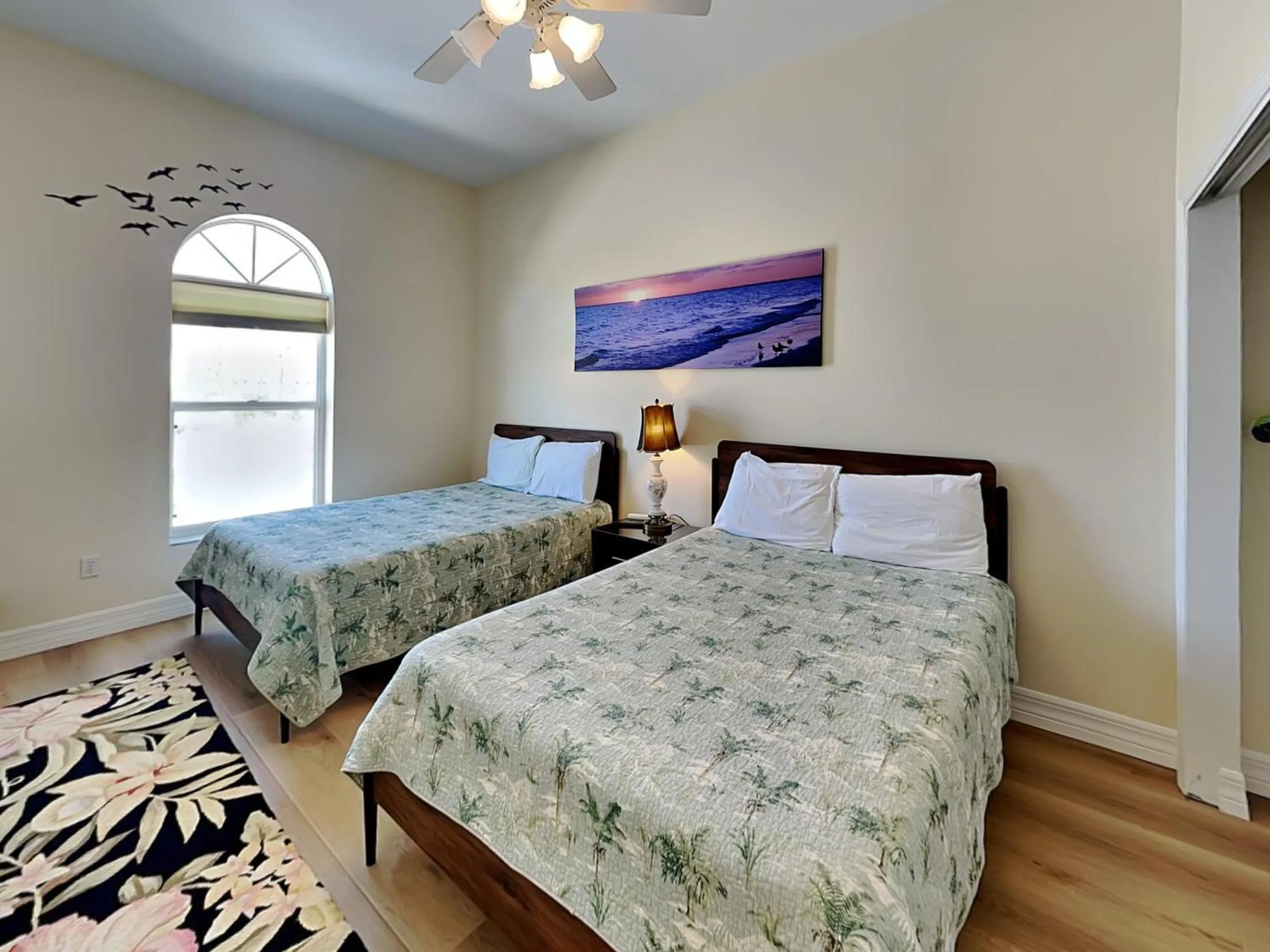 Property building, Bed in 244 Flamingo
