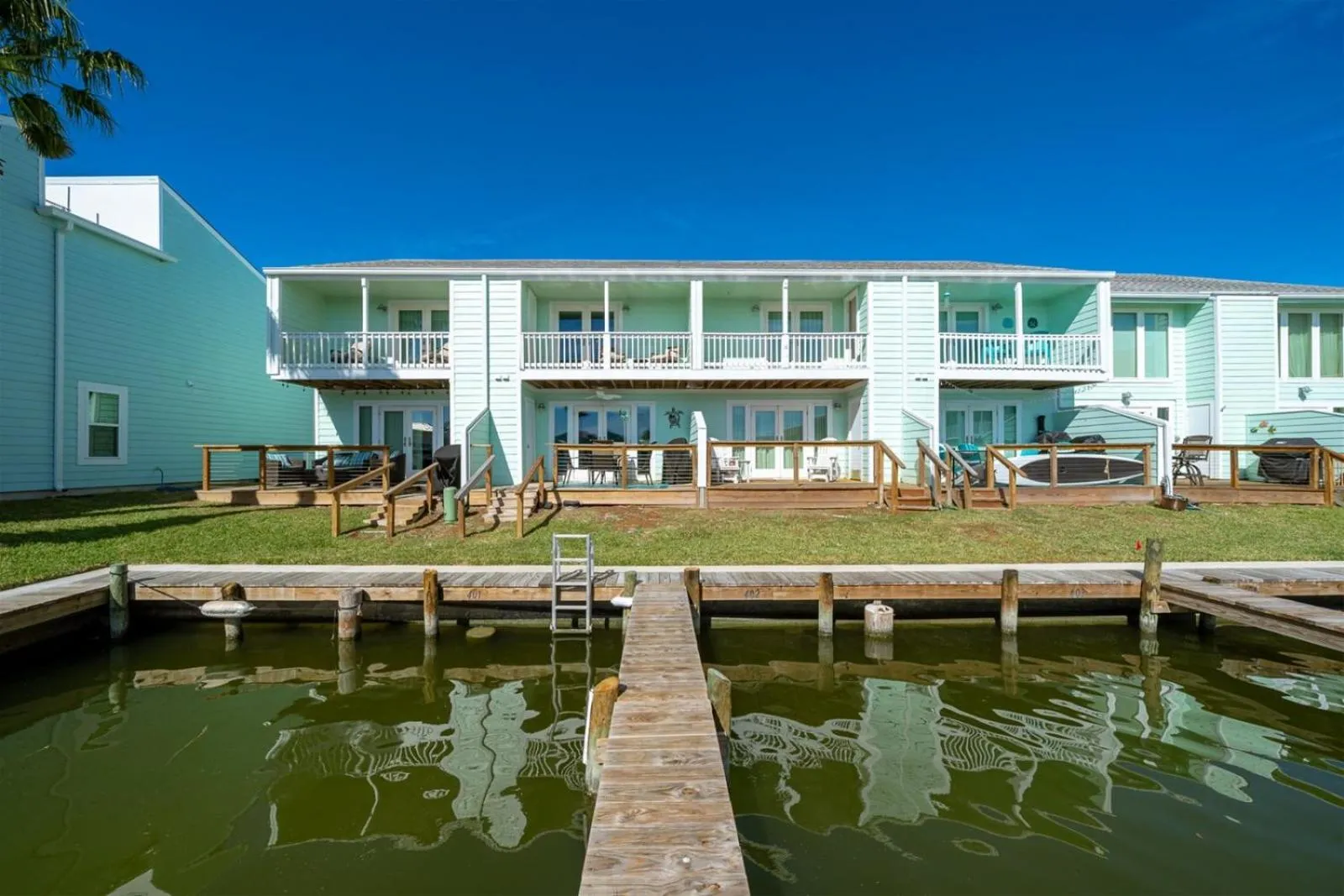 Property building in 5 Oclock Somewhere