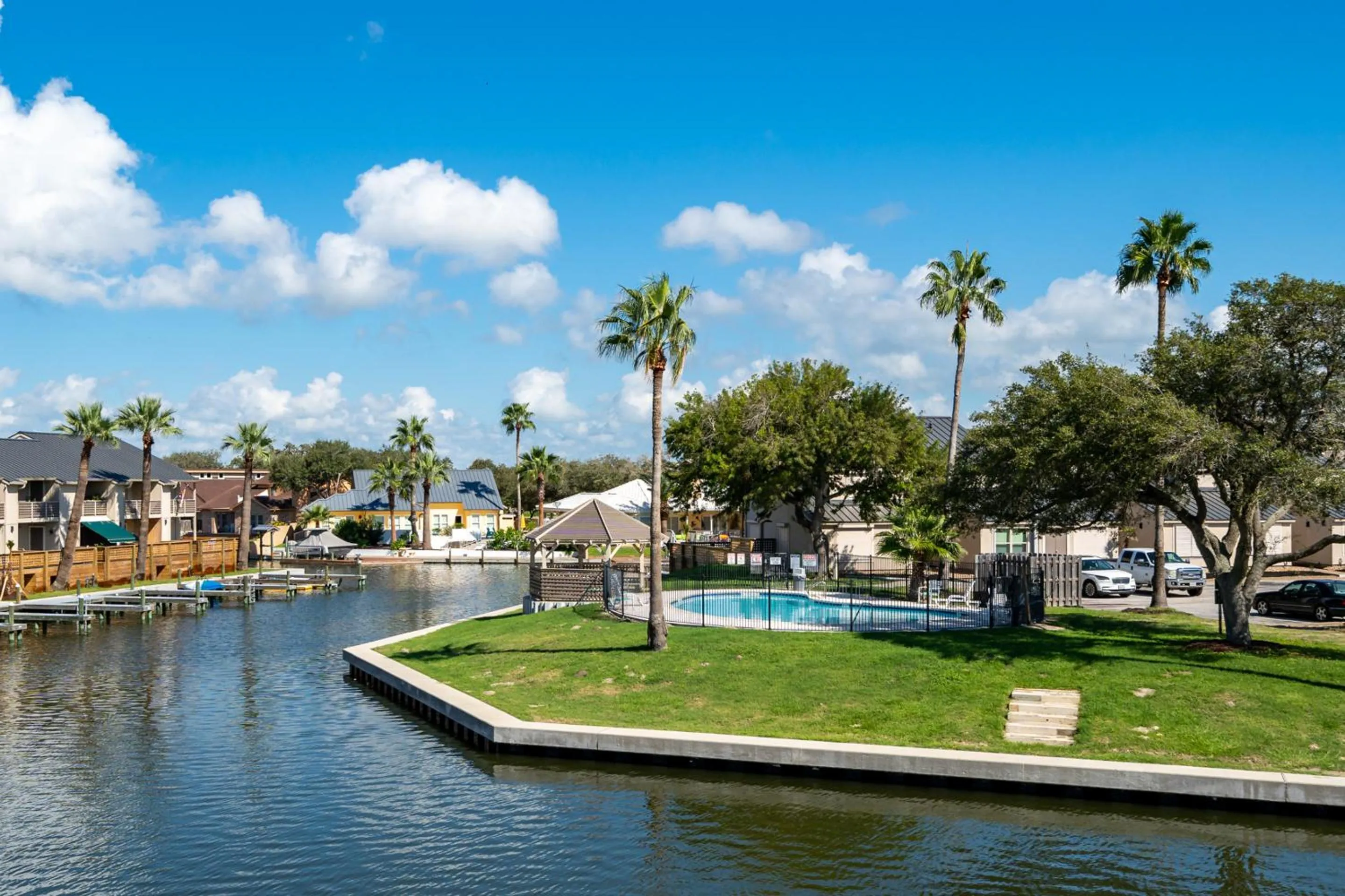 Property building in BoHo by the Bay