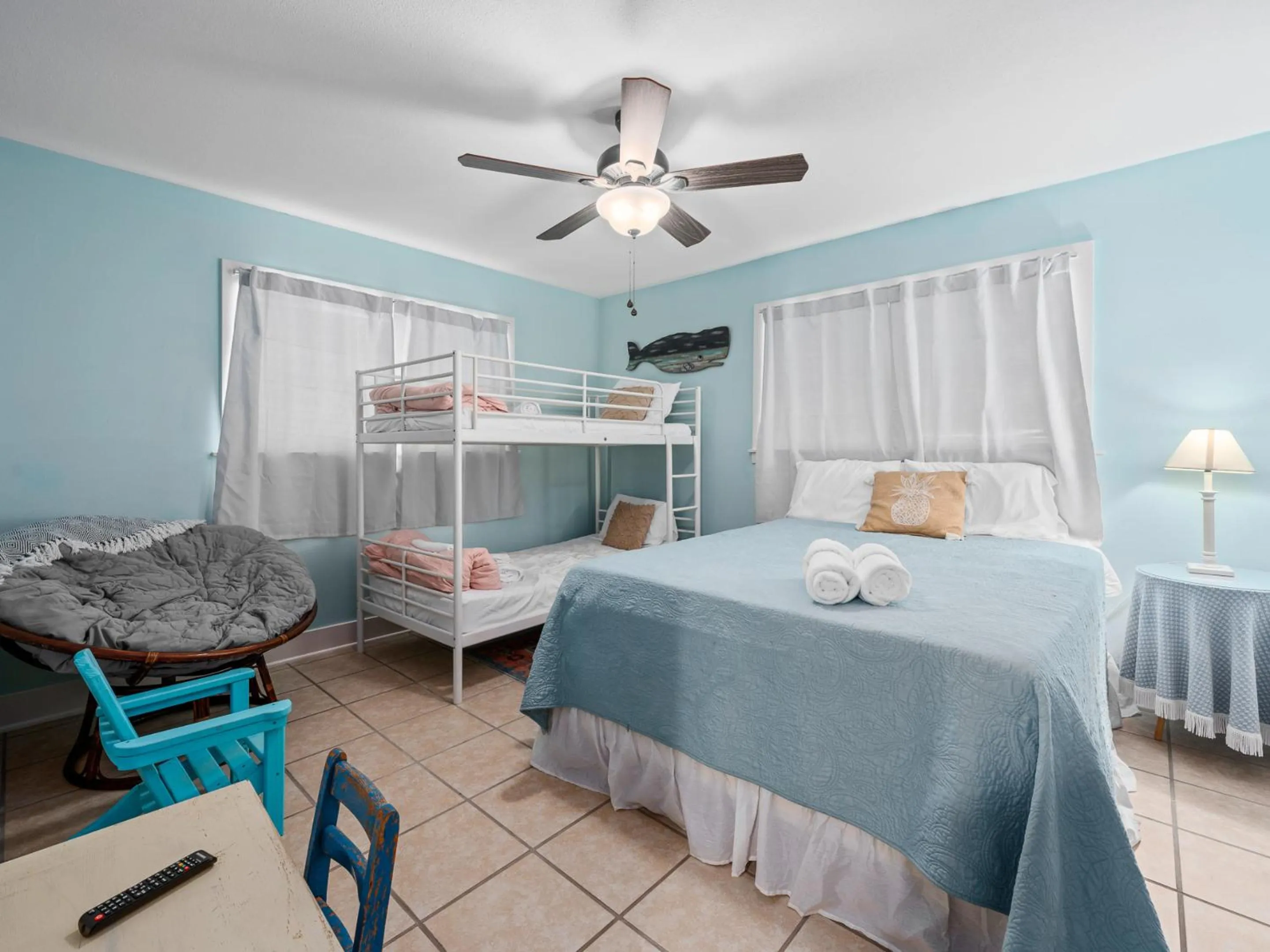 Property building, Bed in Bayside Blessing