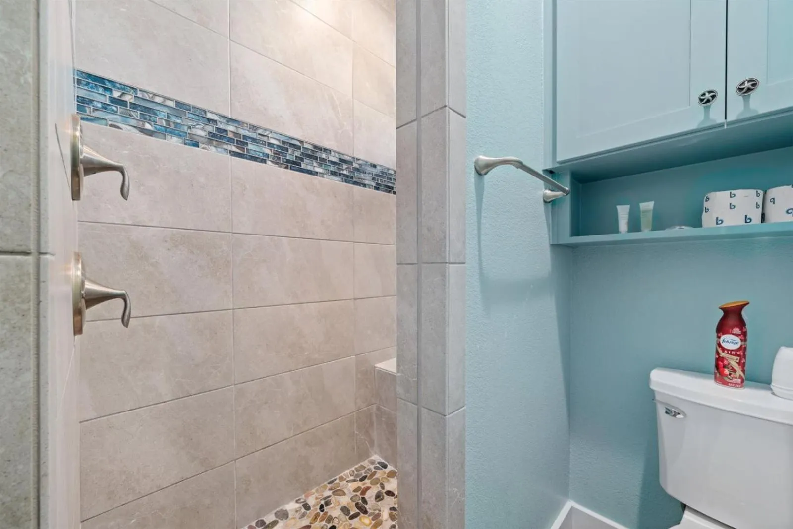 Property building in Bella Costa