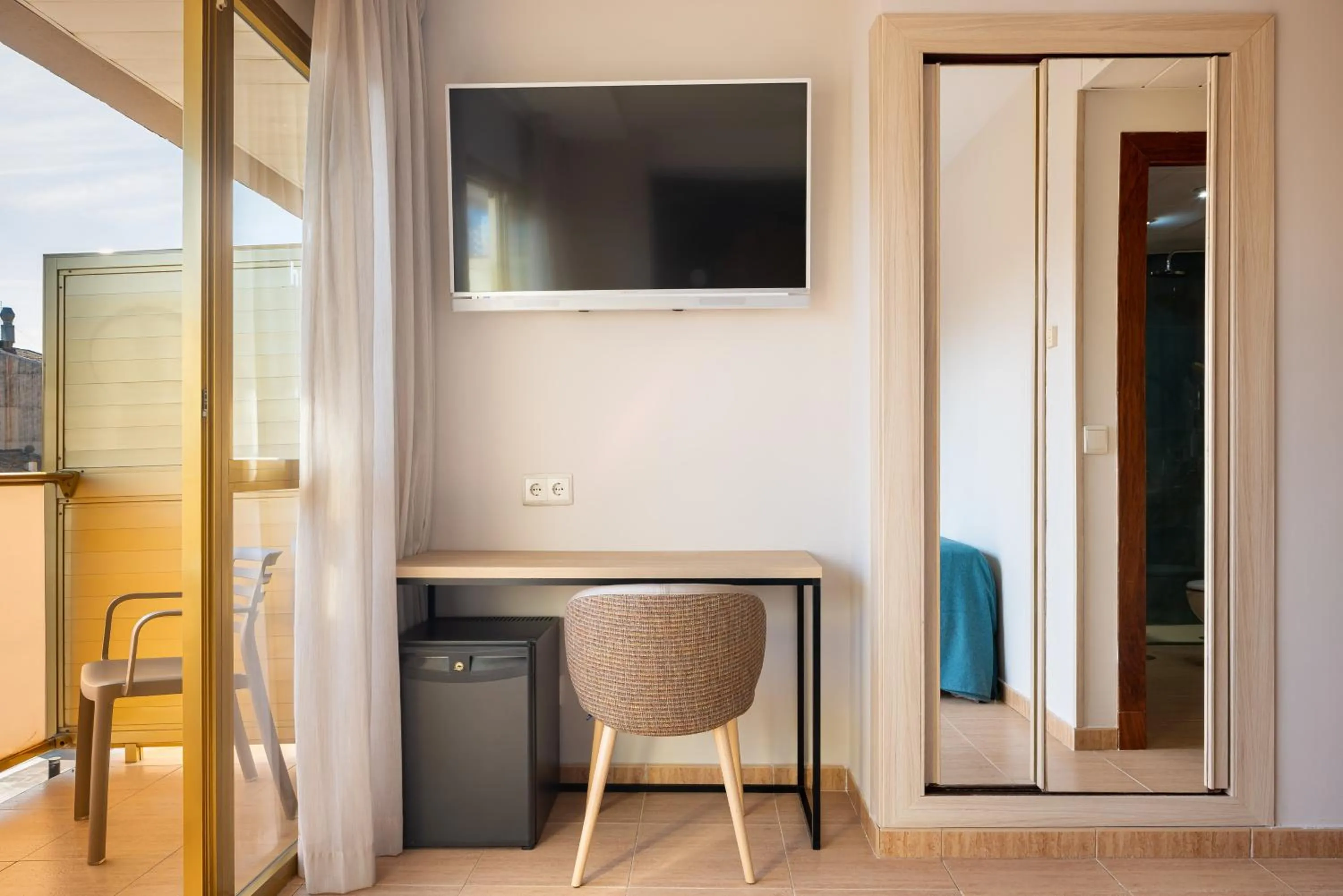 TV and multimedia in htop Amaika & SPA 4Sup - Adults Only #htopBliss