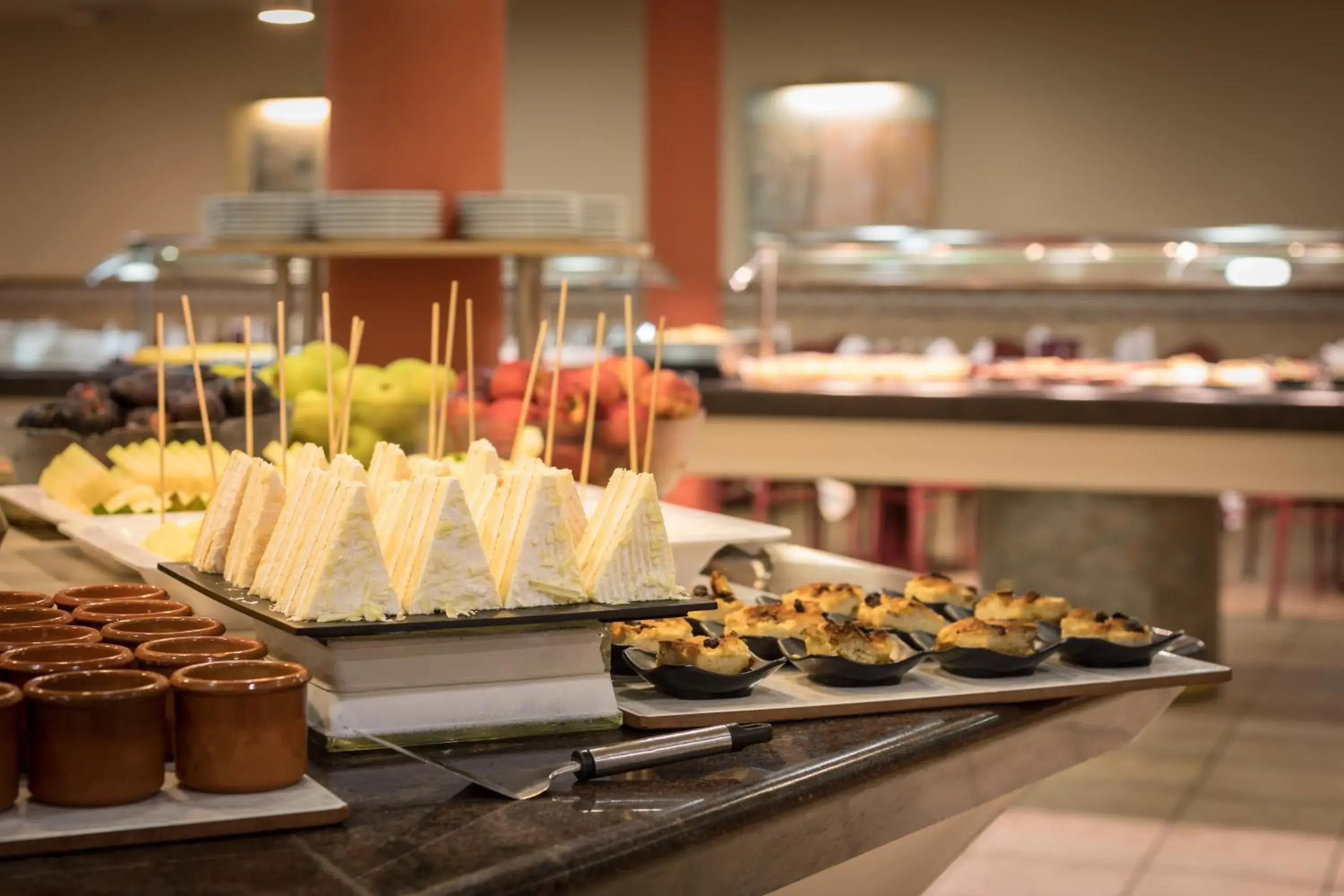 Restaurant/places to eat in htop Royal Sun Suites #htopFun Restaurant/places to eat in htop Royal Sun Suites #htopFun