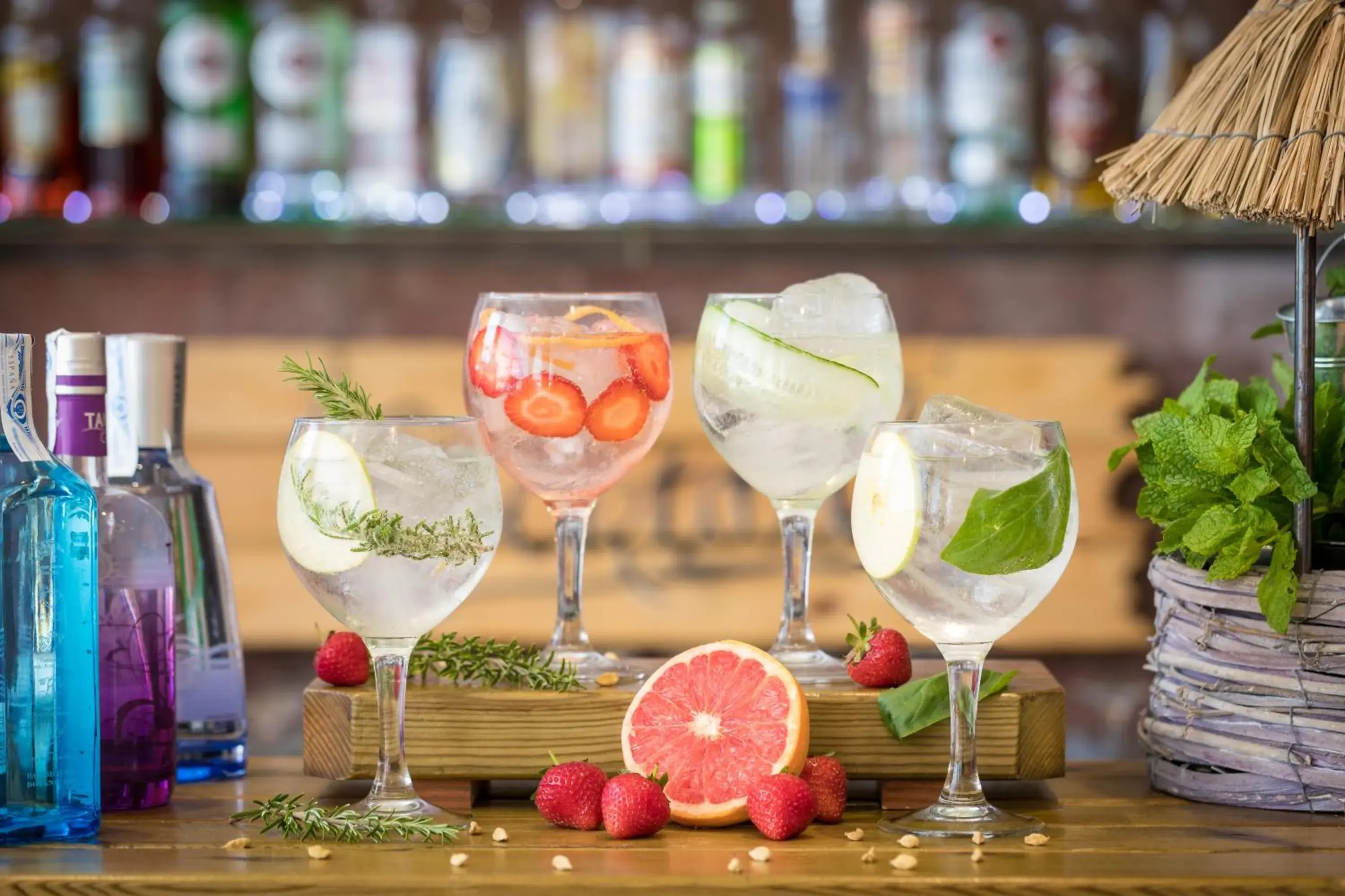 Lounge or bar in htop Royal Sun Suites #htopFun Lounge or bar in htop Royal Sun Suites #htopFun