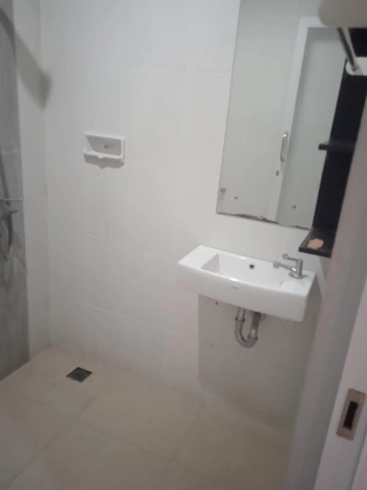 Shower in NEW KUBU DI BUKIT private kitchen near beach and 10 minute to airpot