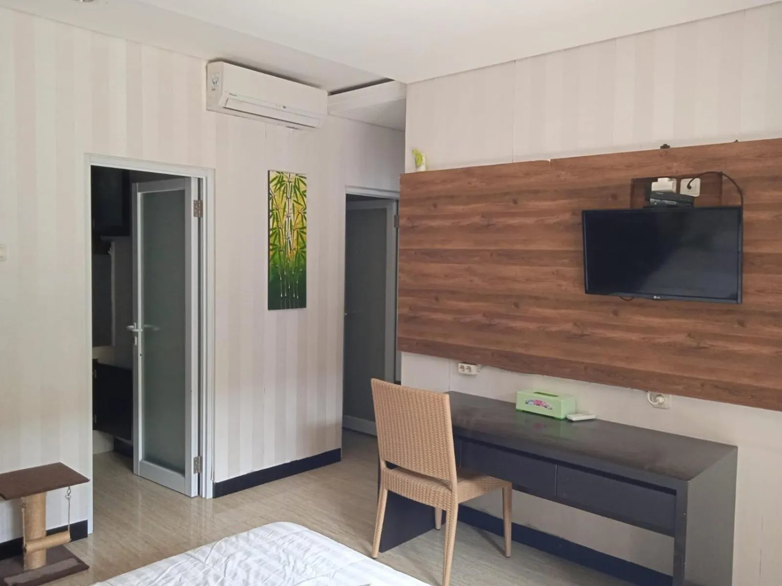 air conditioner in NEW KUBU DI BUKIT private kitchen near beach and 10 minute to airpot