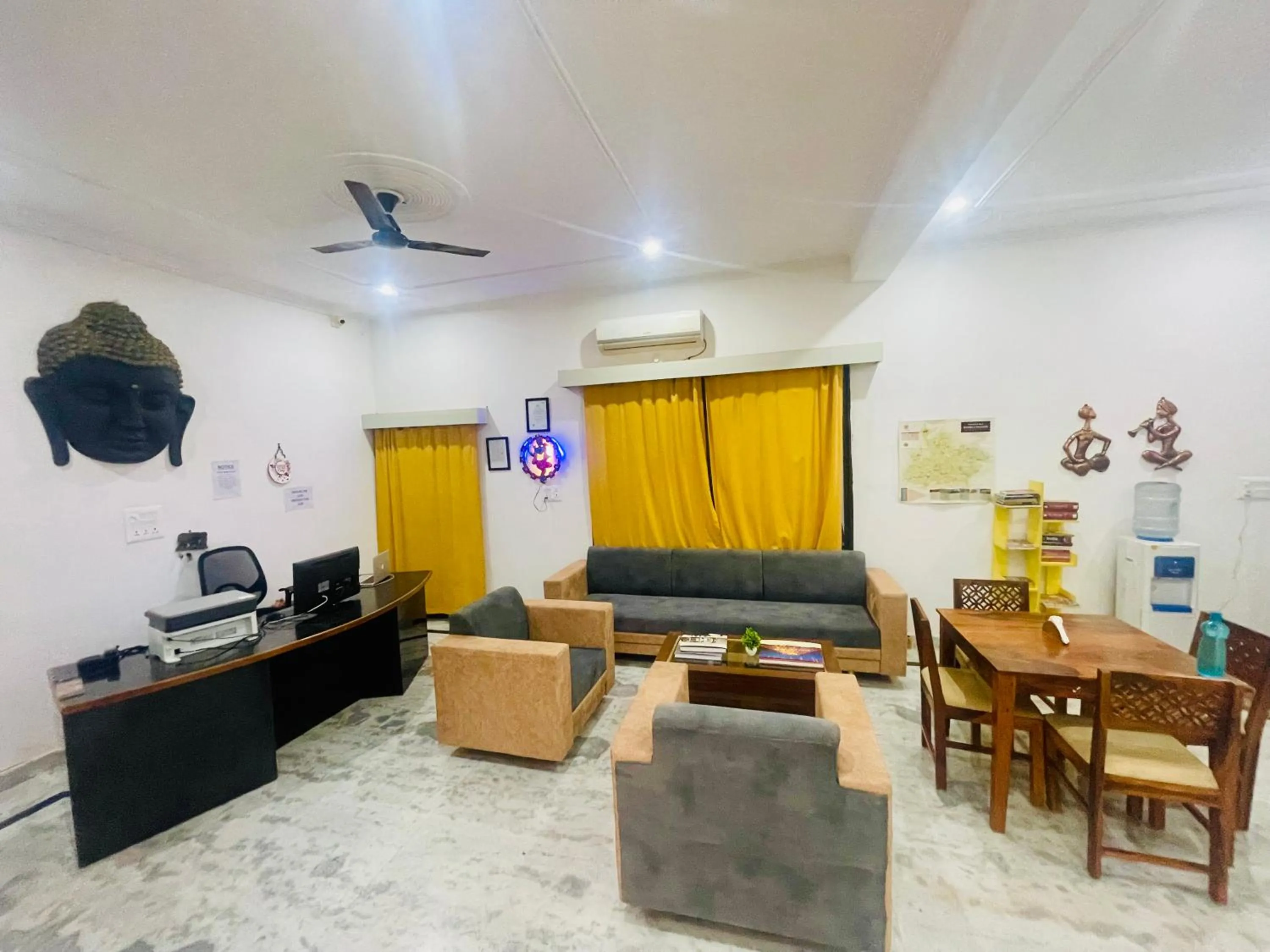 Living room in La Curcuma Luxury Homestay