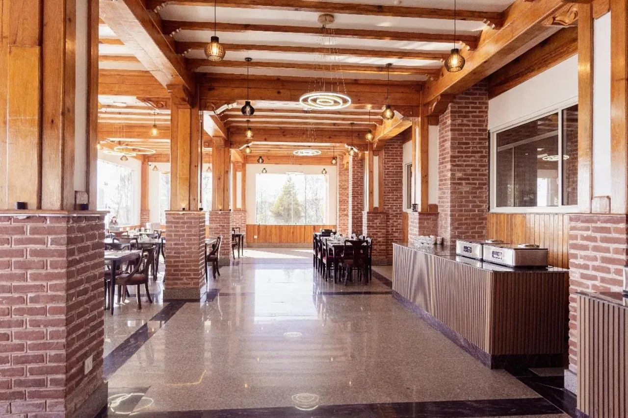 Restaurant/places to eat in Hotel Chautari pvt ltd