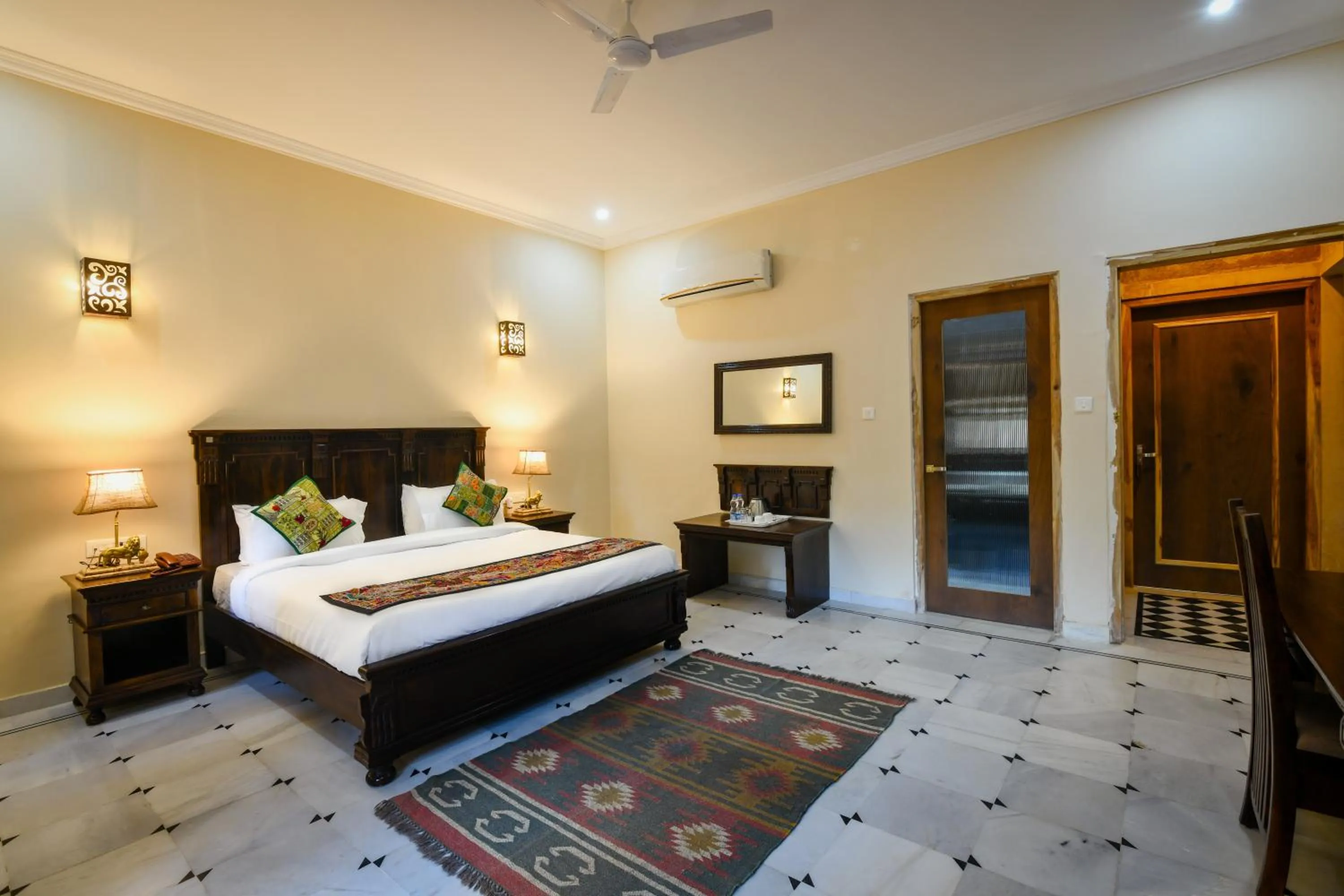 Bedroom, Bed in Hotel Dev Garh
