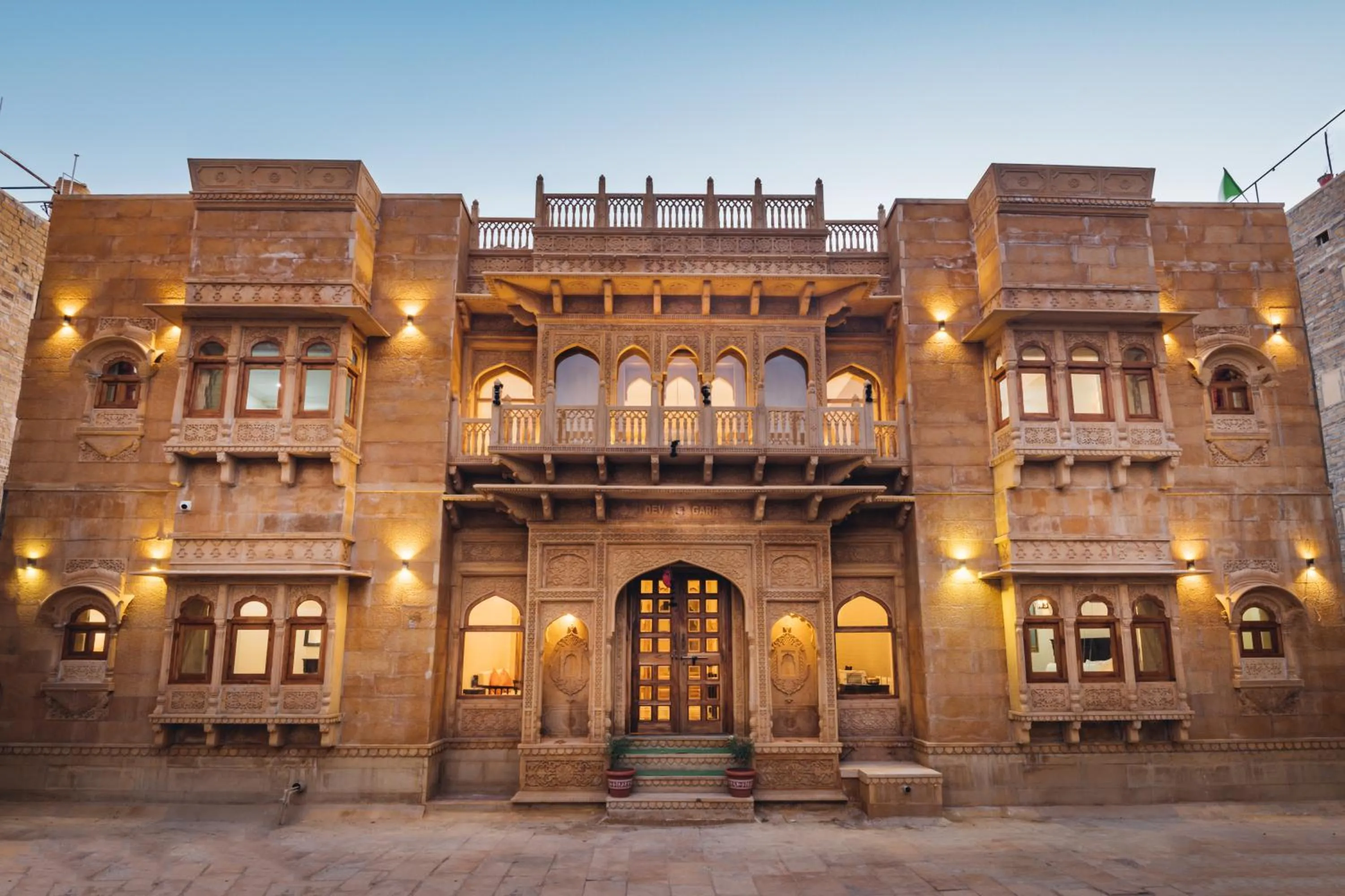 Facade/entrance in Hotel Dev Garh