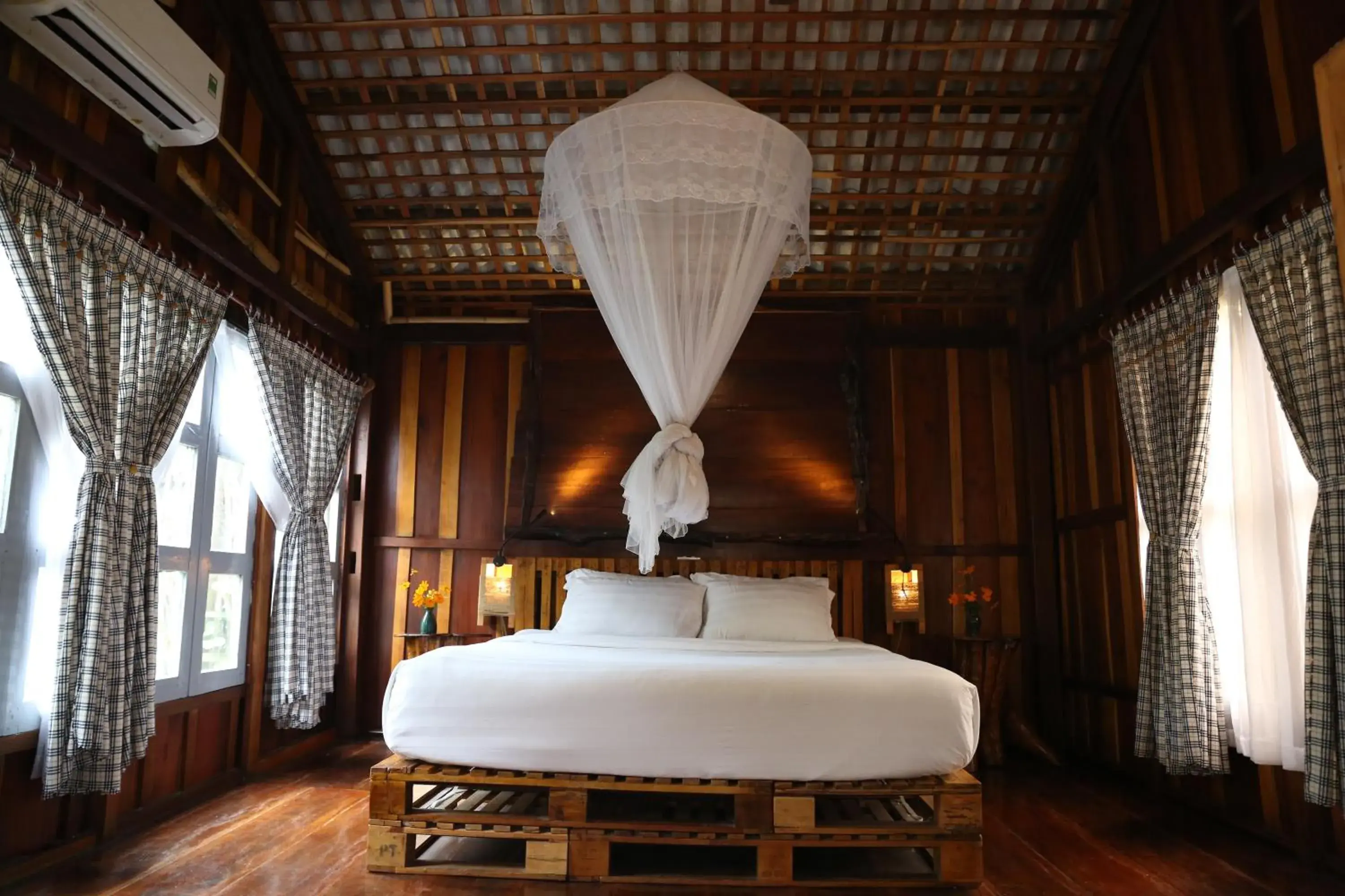 Deluxe Double Room in Vamxang Rustic Home Deluxe Double Room in Vamxang Rustic Home