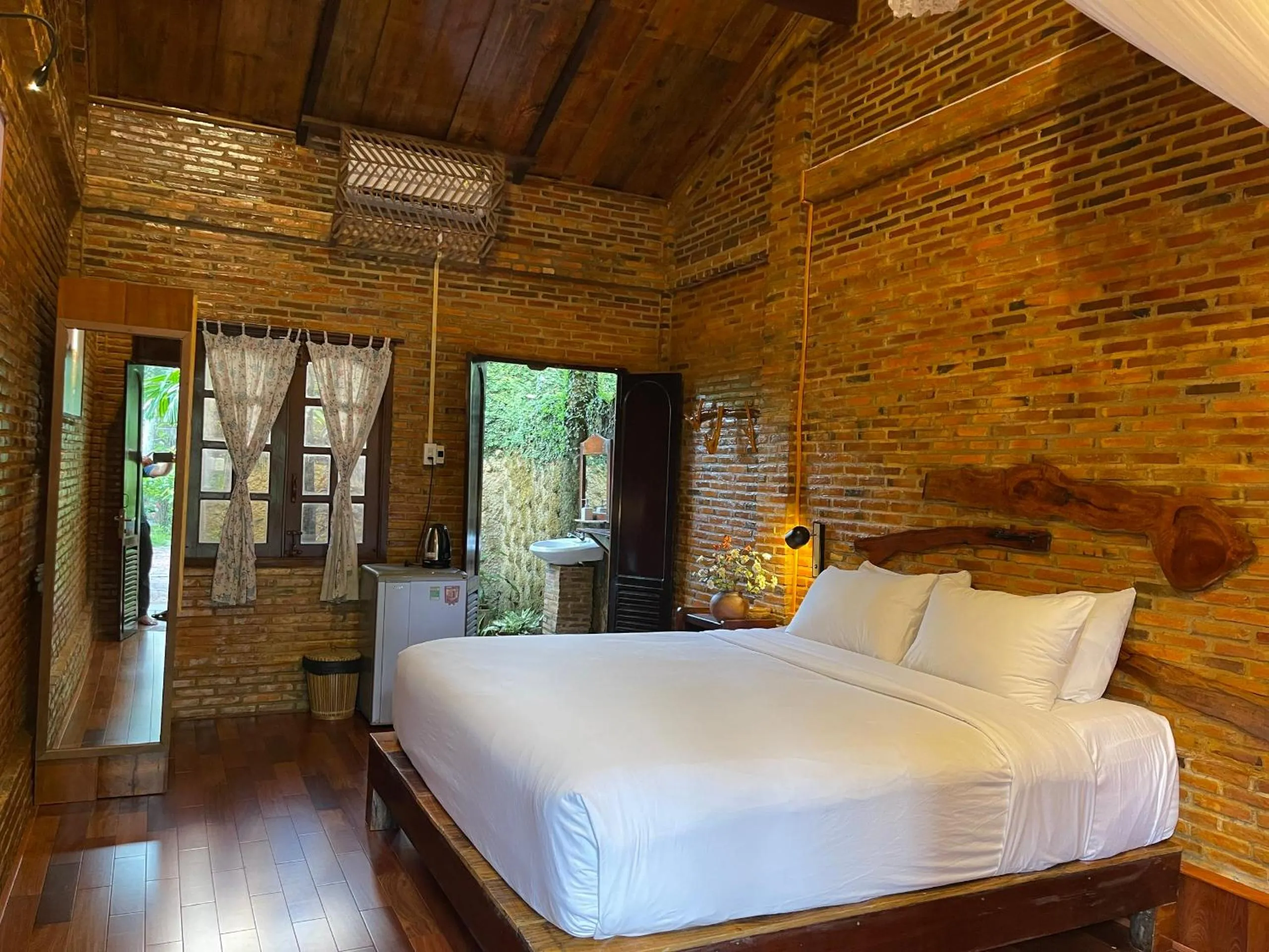 Property building, Bed in Vamxang Rustic Home