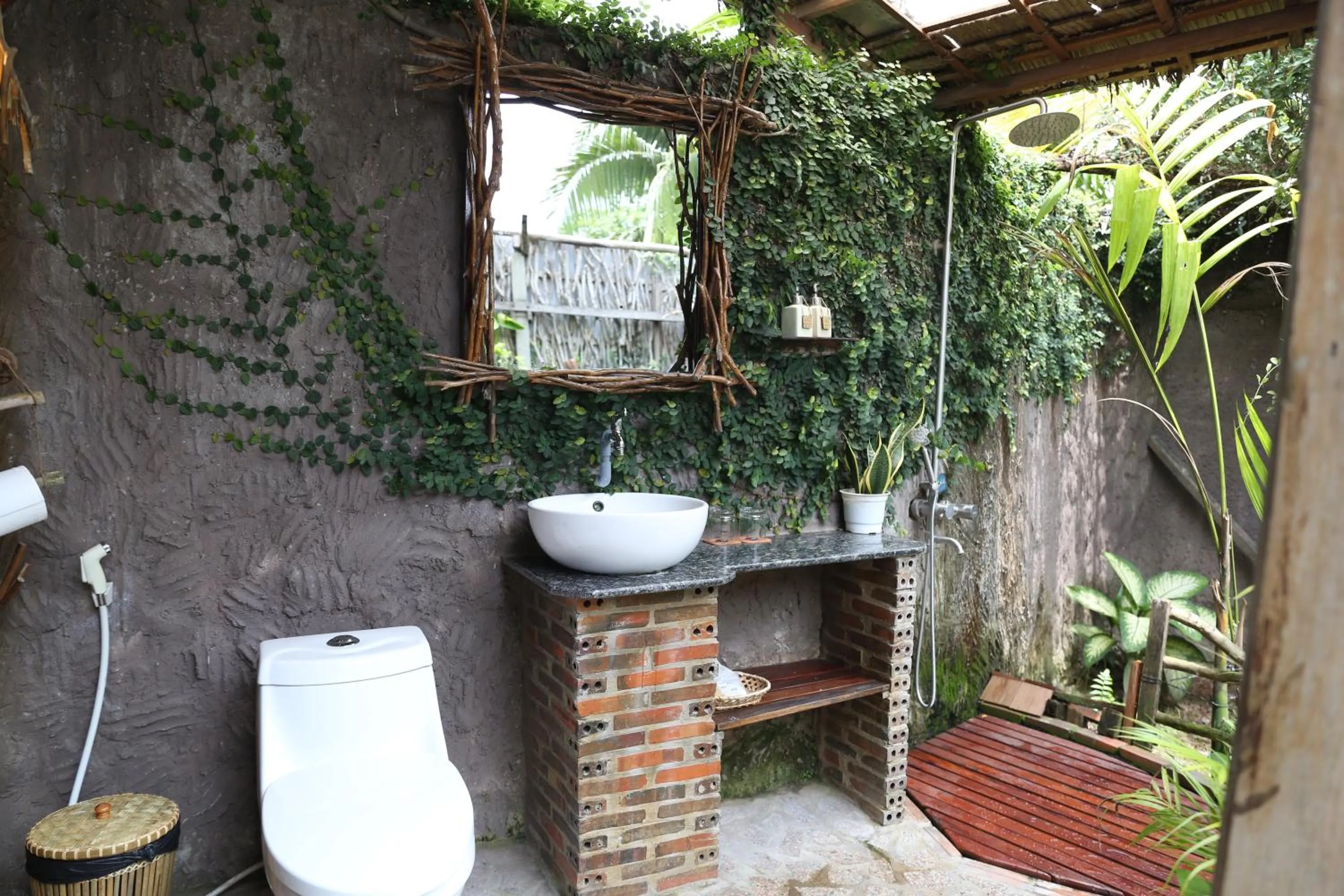 Bathroom in Vamxang Rustic Home
