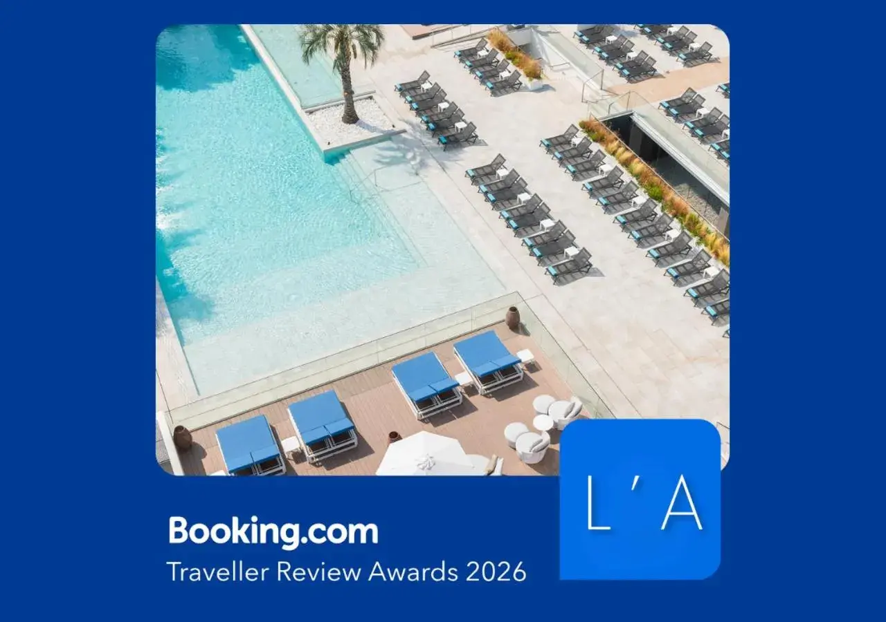 Pool view in L'Azure Hotel 4* Sup Pool view in L'Azure Hotel 4* Sup